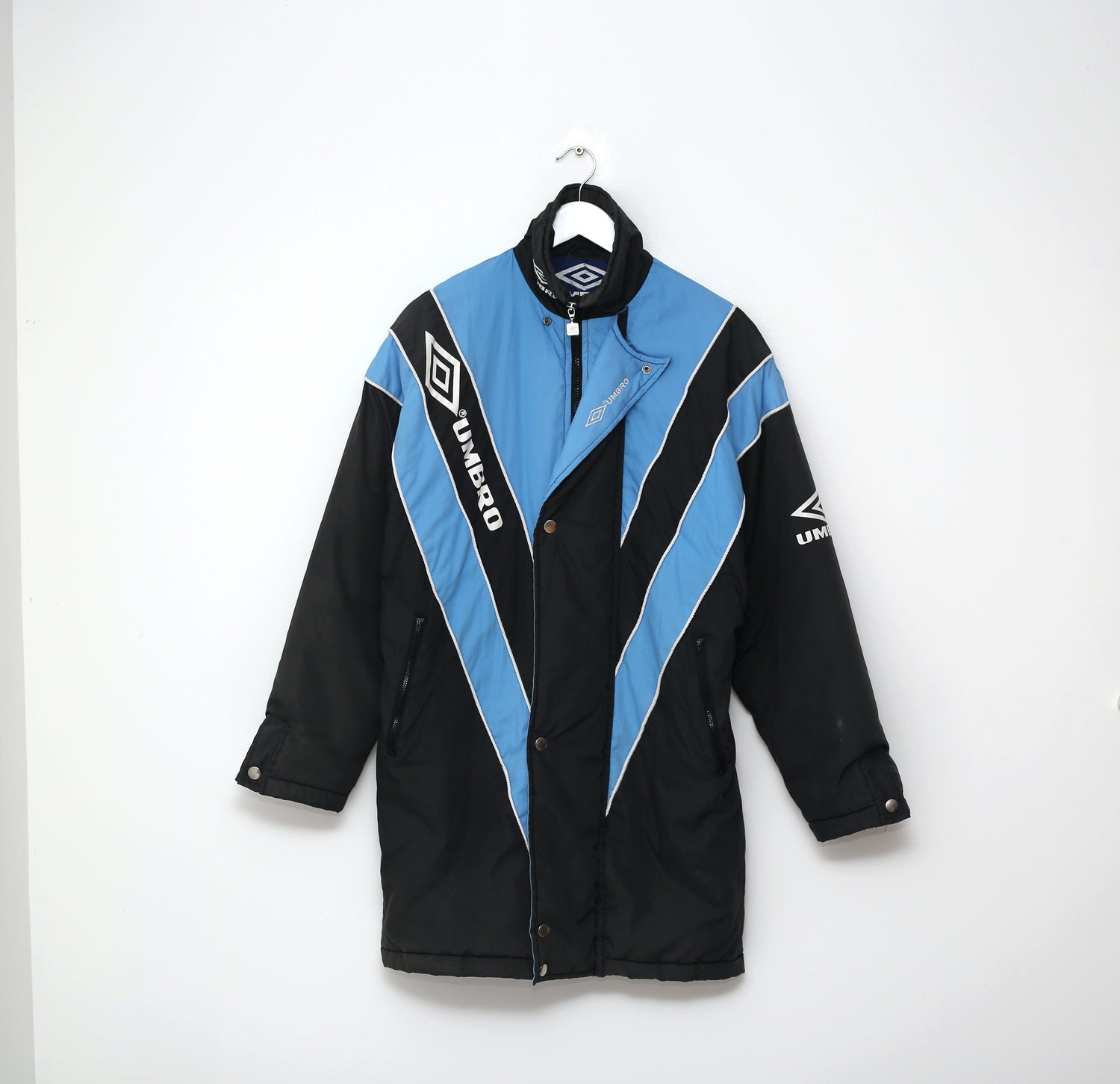 ウェア 90S VINTAGE UMBRO soccer BENCH COAT XL s-l1200.jpg