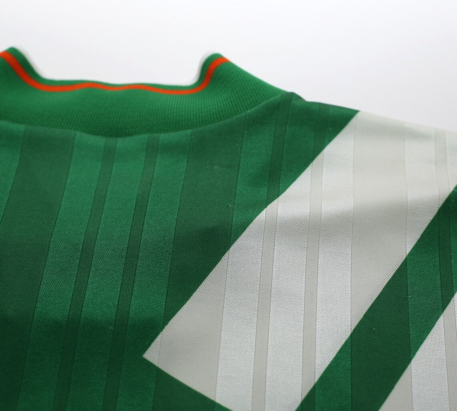 1992/94 IRELAND Vintage adidas Equipment Home Football Shirt Jersey (M/L)