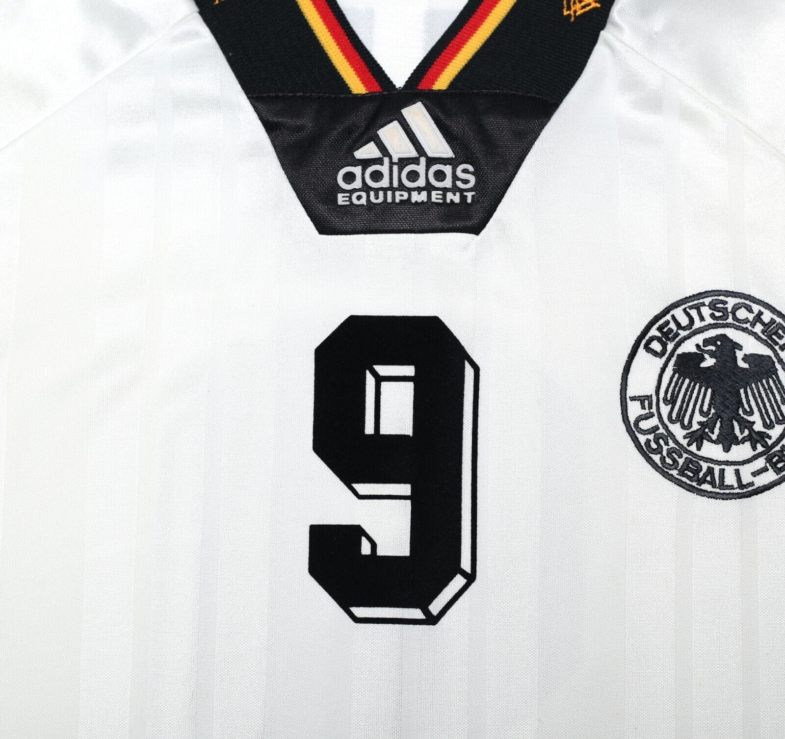 1992/94 VOLLER #9 Germany Vintage adidas Home Football Shirt (L) EURO 92