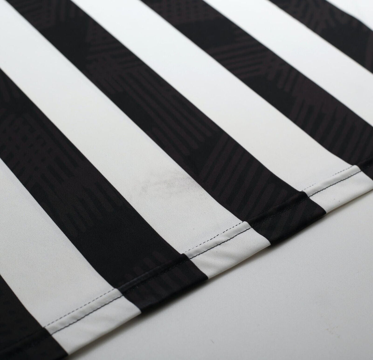 1993/94 BRANCA #9 Udinese Vintage Lotto Long Sleeve Home Football Shirt (L/XL)