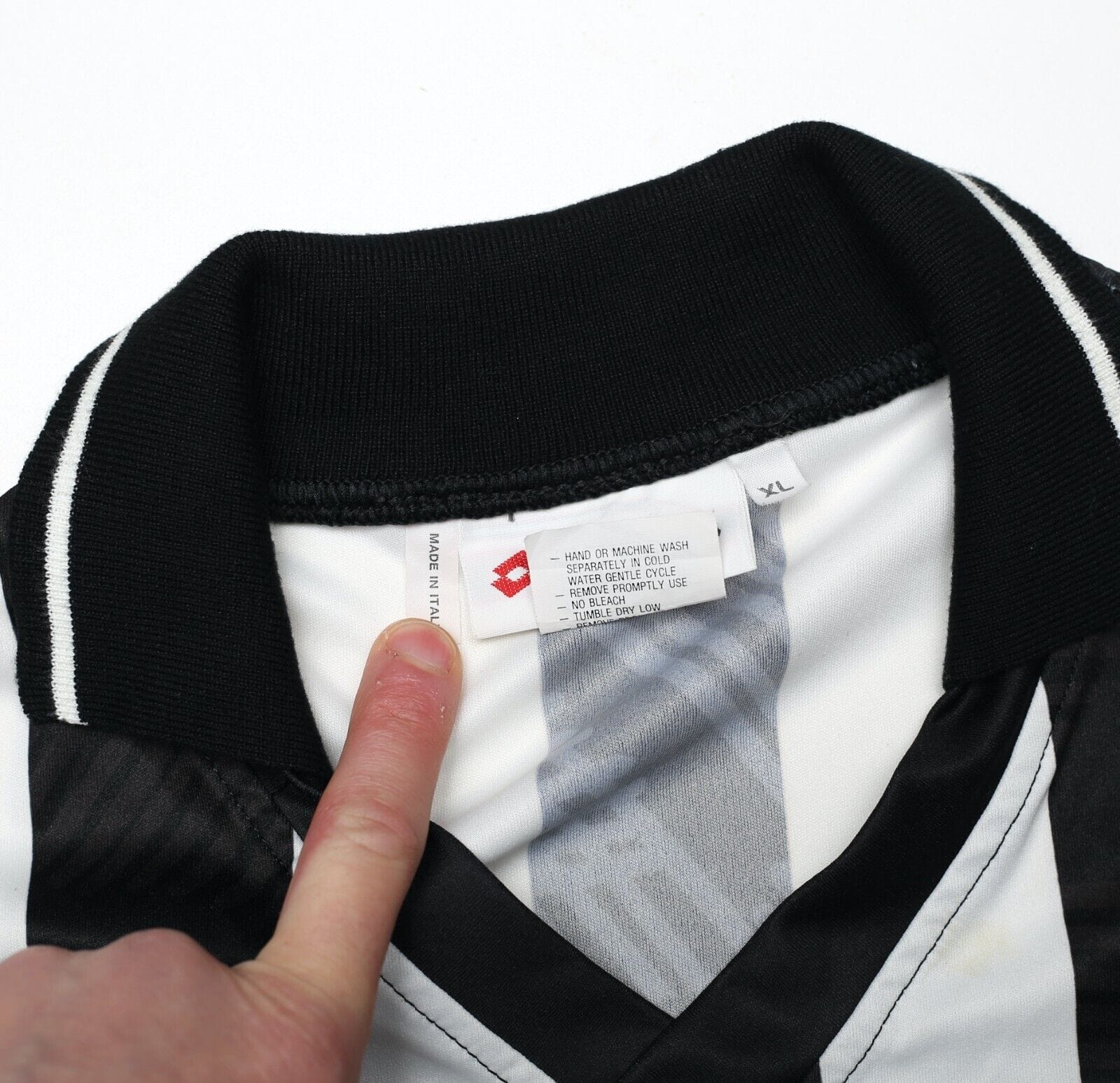 1993/94 BRANCA #9 Udinese Vintage Lotto Long Sleeve Home Football Shirt (L/XL)