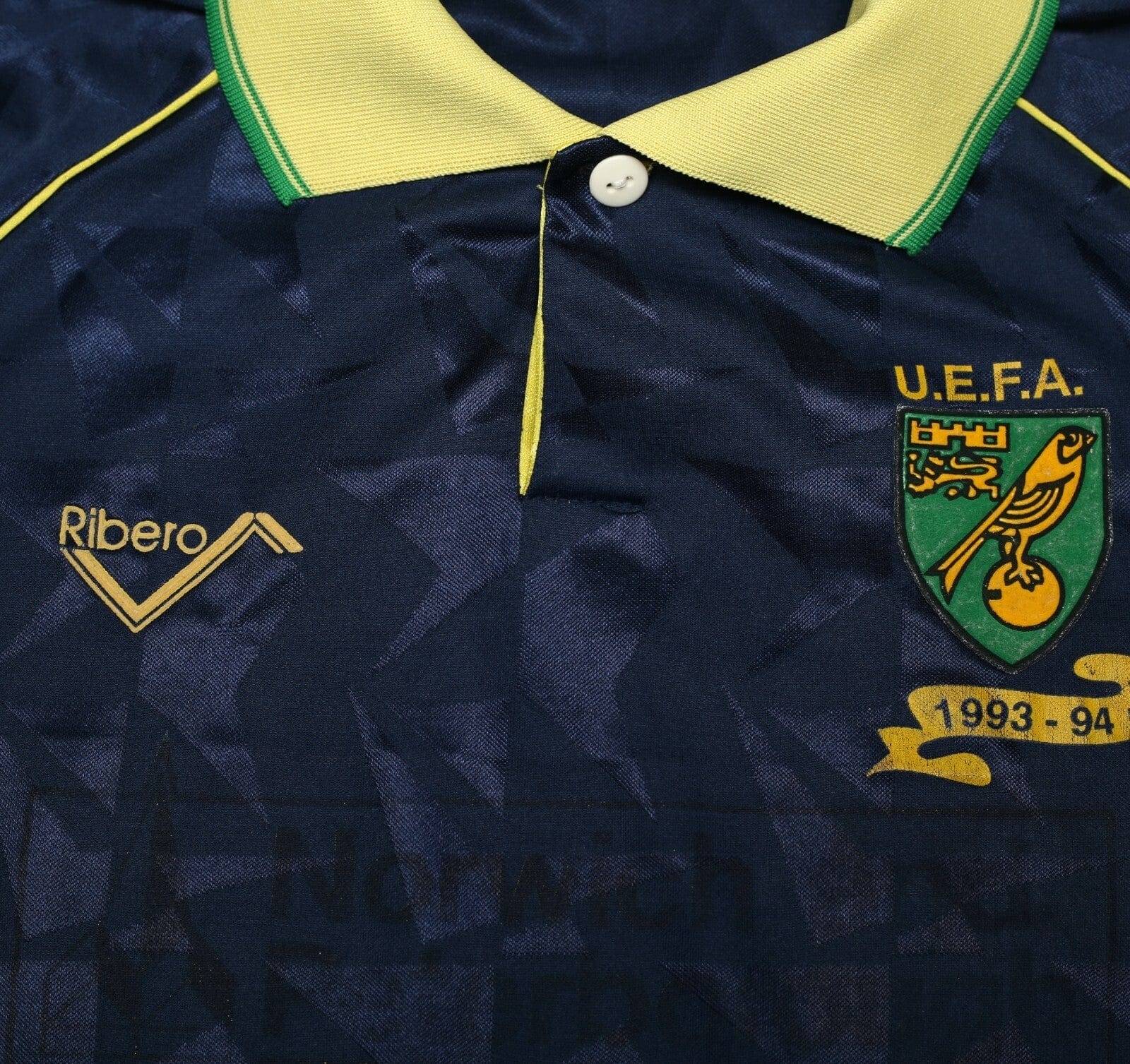 1993/94 NORWICH CITY Vintage Ribero UEFA Cup Away Shirt (S)