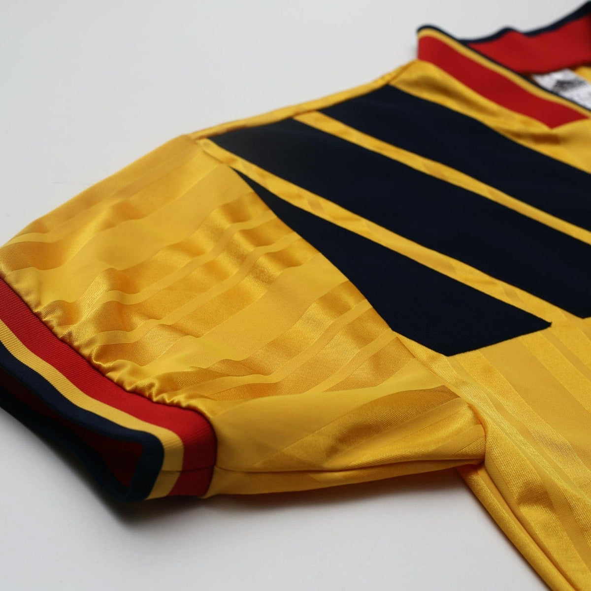 1993/94 Wright #8 Arsenal Retro adidas Equipment Away Football Shirt (M/L)