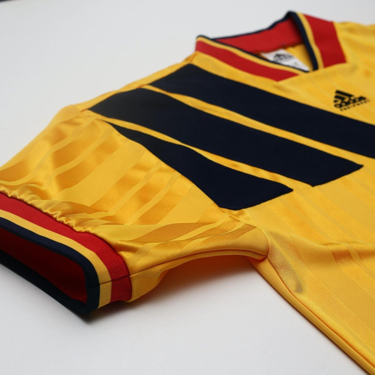 1993/94 Wright #8 Arsenal Retro adidas Equipment Away Football Shirt (S/M)