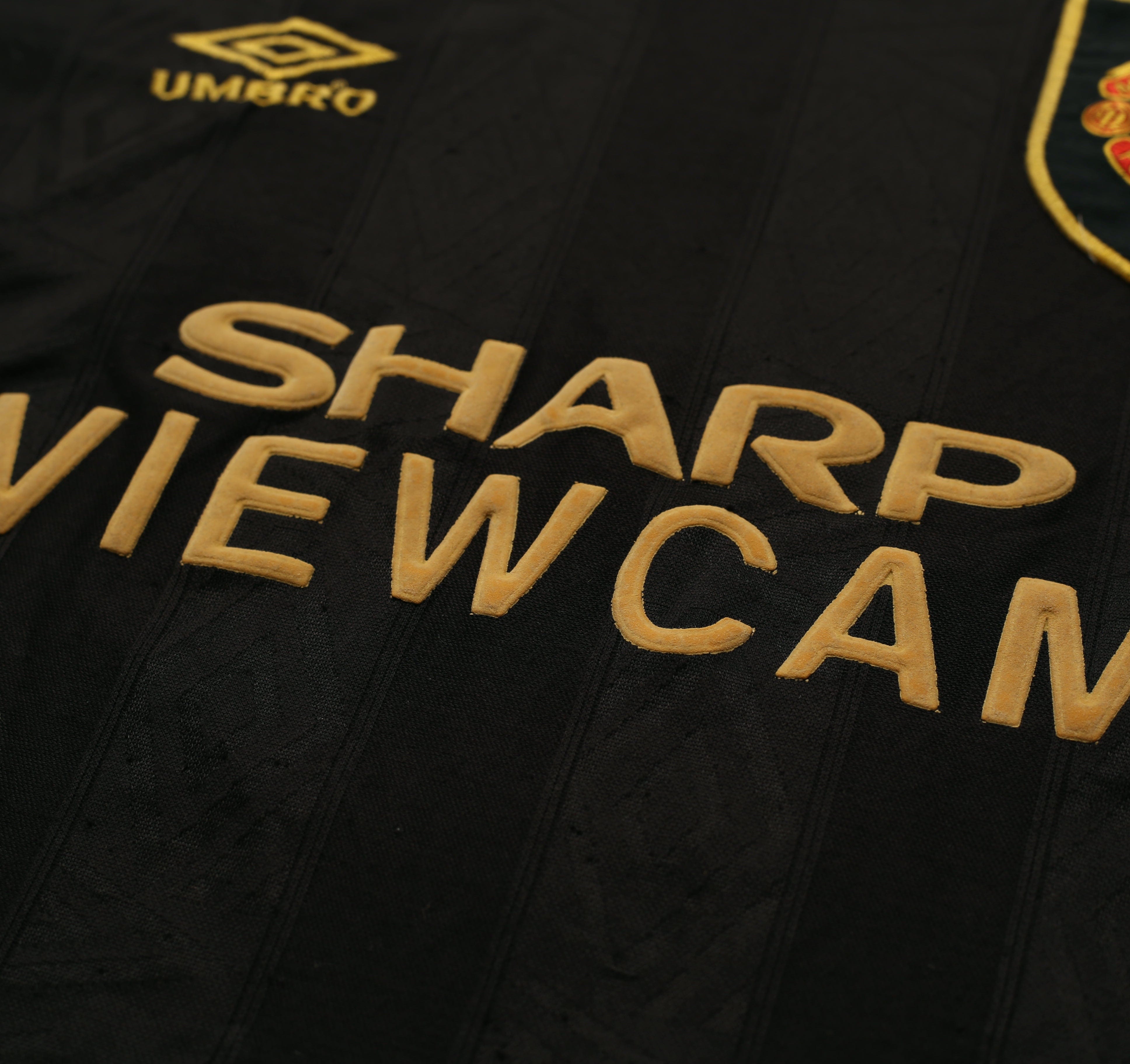 1993/95 CANTONA #7 Manchester United Vintage Umbro Away Football Shirt (L/XL)