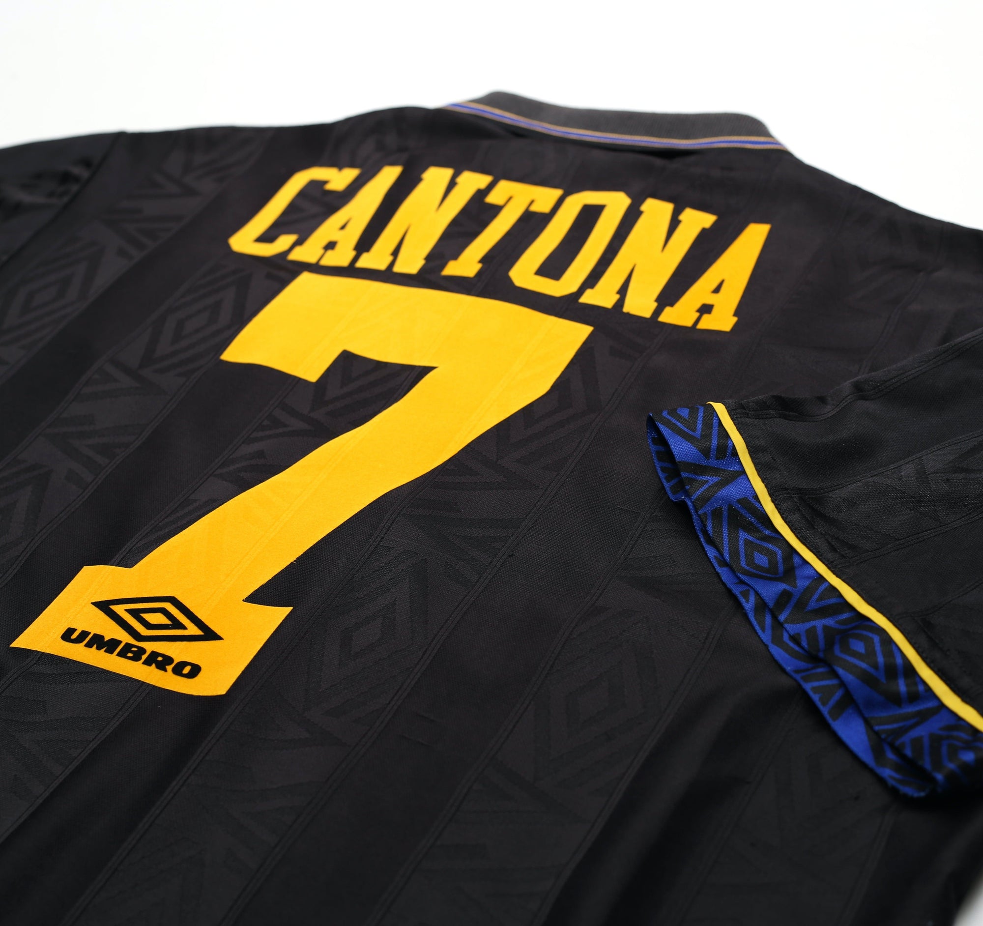 1993/95 CANTONA #7 Manchester United Vintage Umbro Away Football Shirt (L/XL)