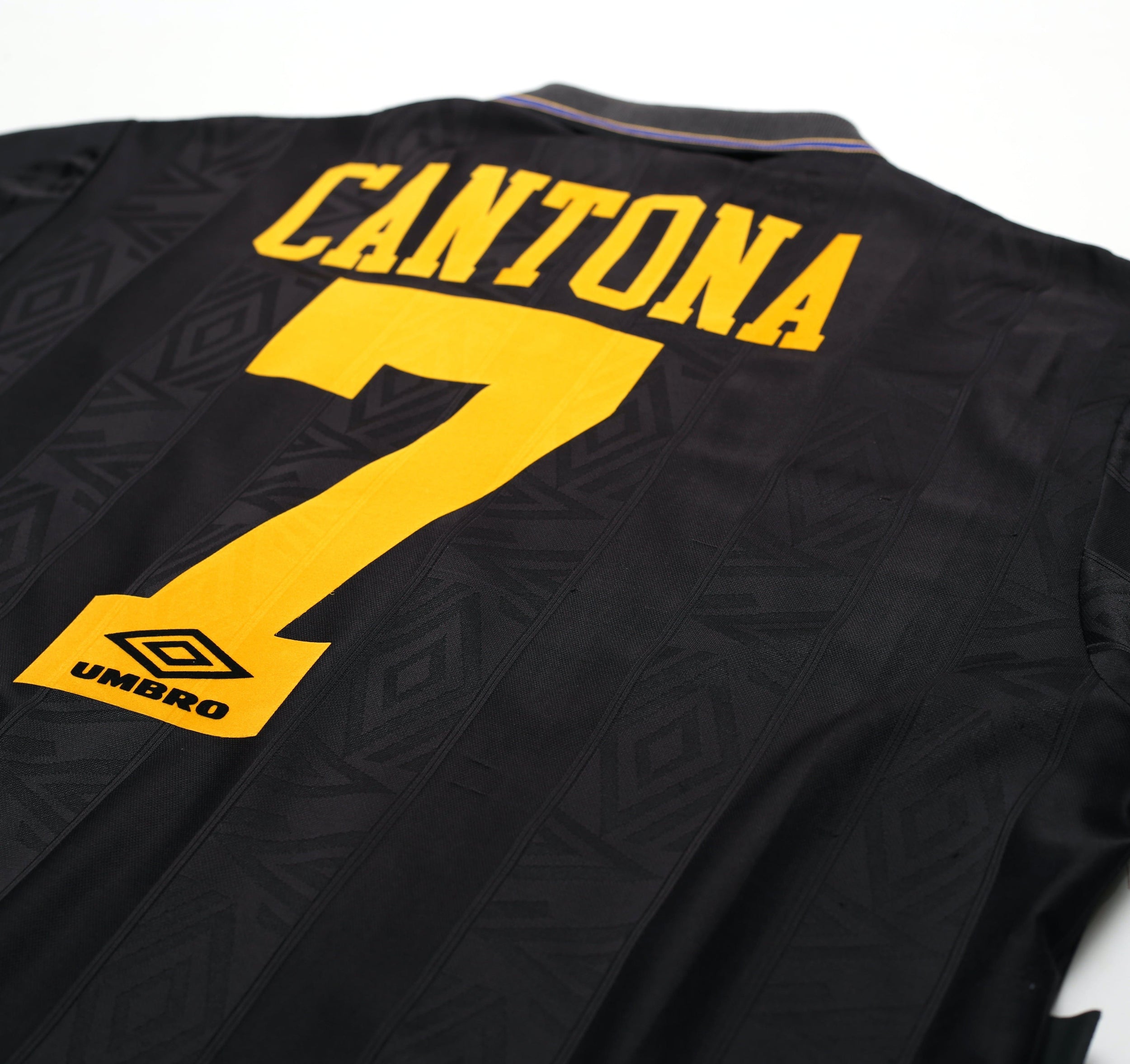 1993/95 CANTONA #7 Manchester United Vintage Umbro Away Football Shirt (L/XL)