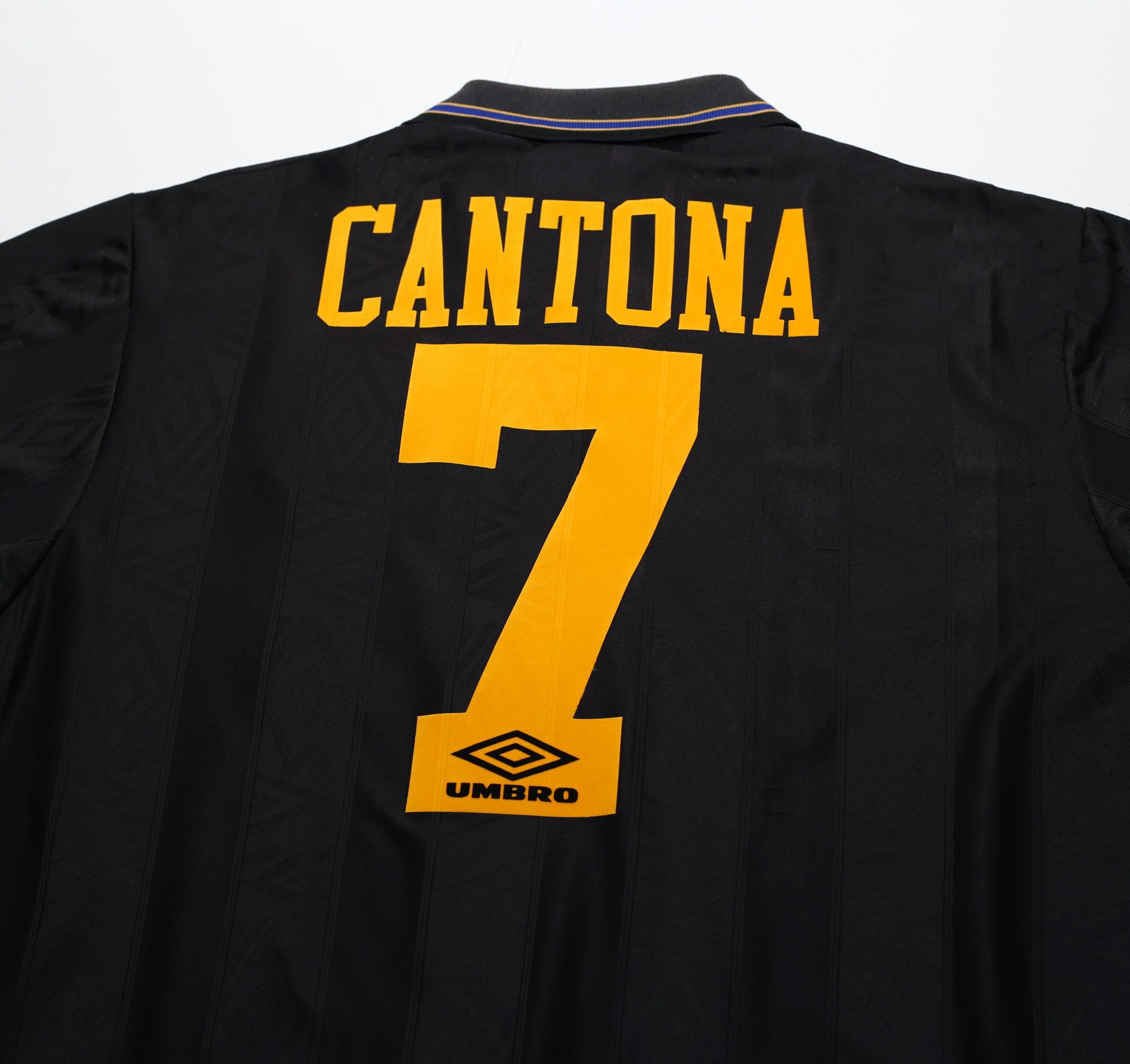 1993/95 CANTONA #7 Manchester United Vintage Umbro Away Football Shirt (L/XL)