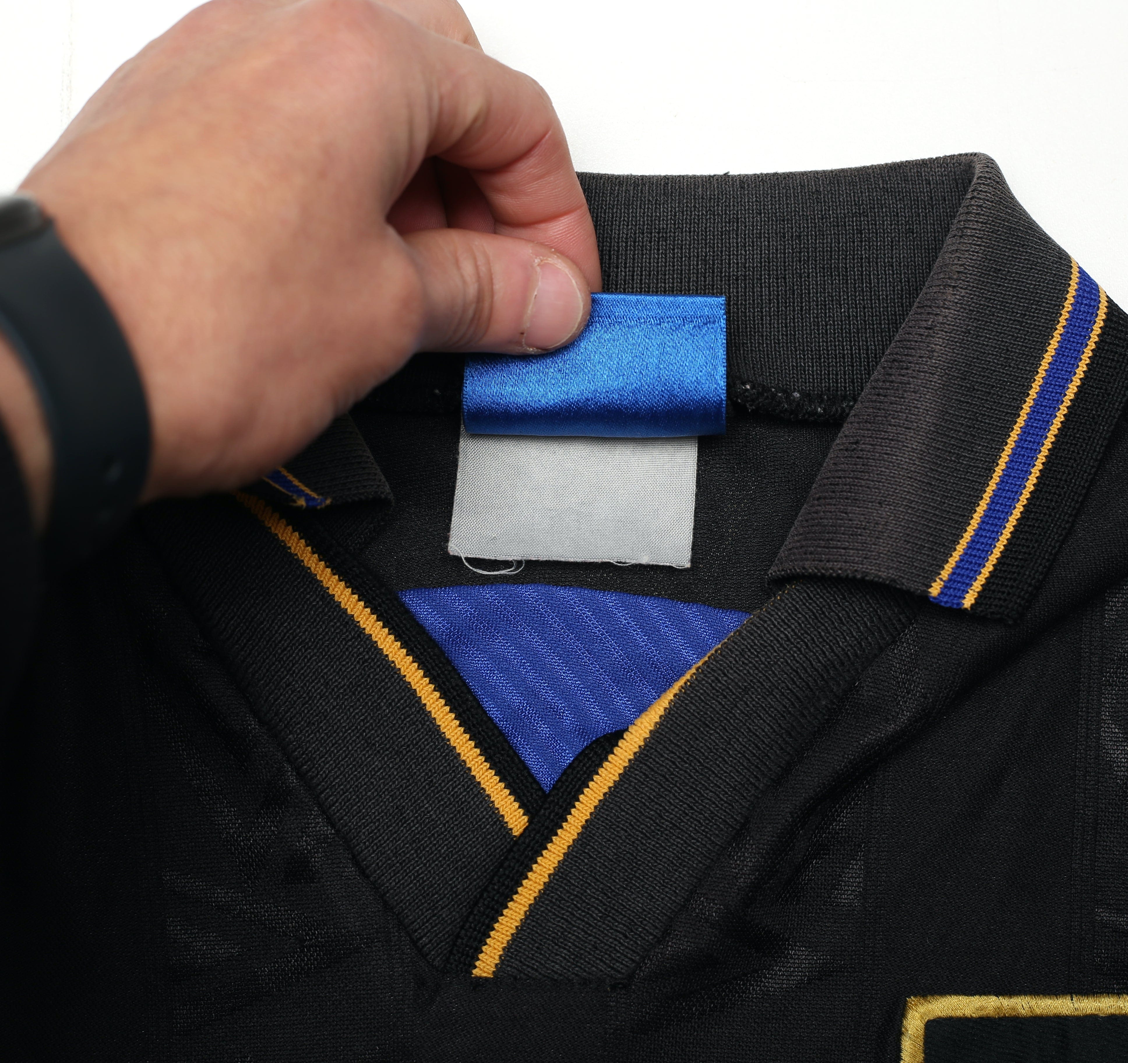 1993/95 CANTONA #7 Manchester United Vintage Umbro Away Football Shirt (L/XL)