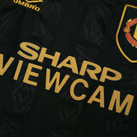 1993/95 Cantona #7 Manchester United Vintage Umbro Away Football Shirt (M)