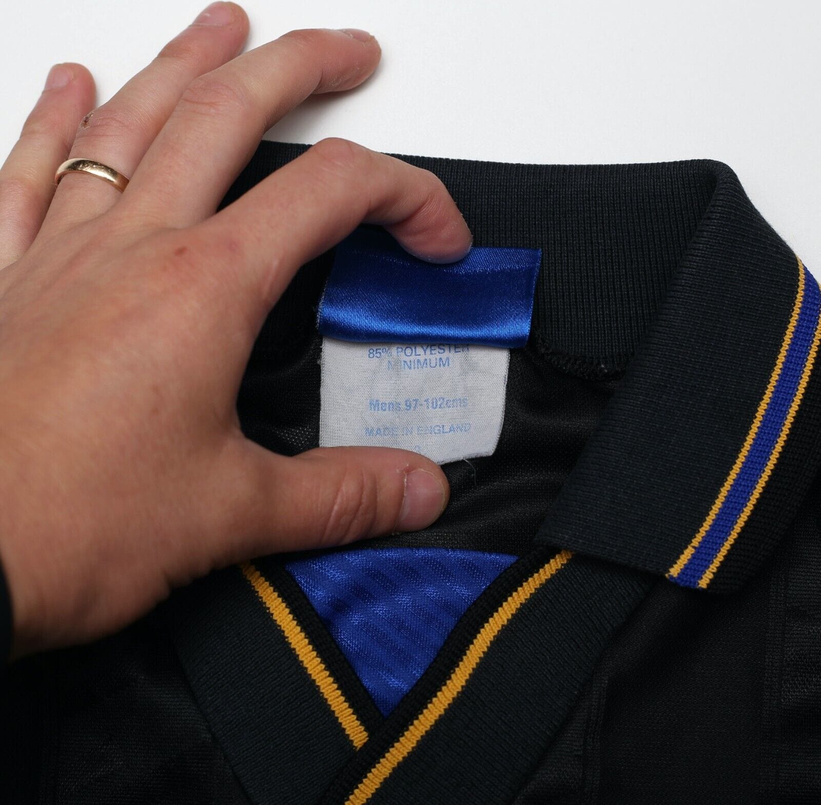 1993/95 CANTONA #7 Manchester United Vintage Umbro Away Football Shirt (M)