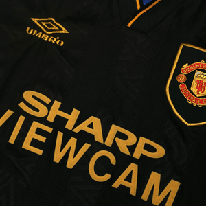 1993/95 Cantona #7 Manchester United Vintage Umbro Away Football Shirt (S)