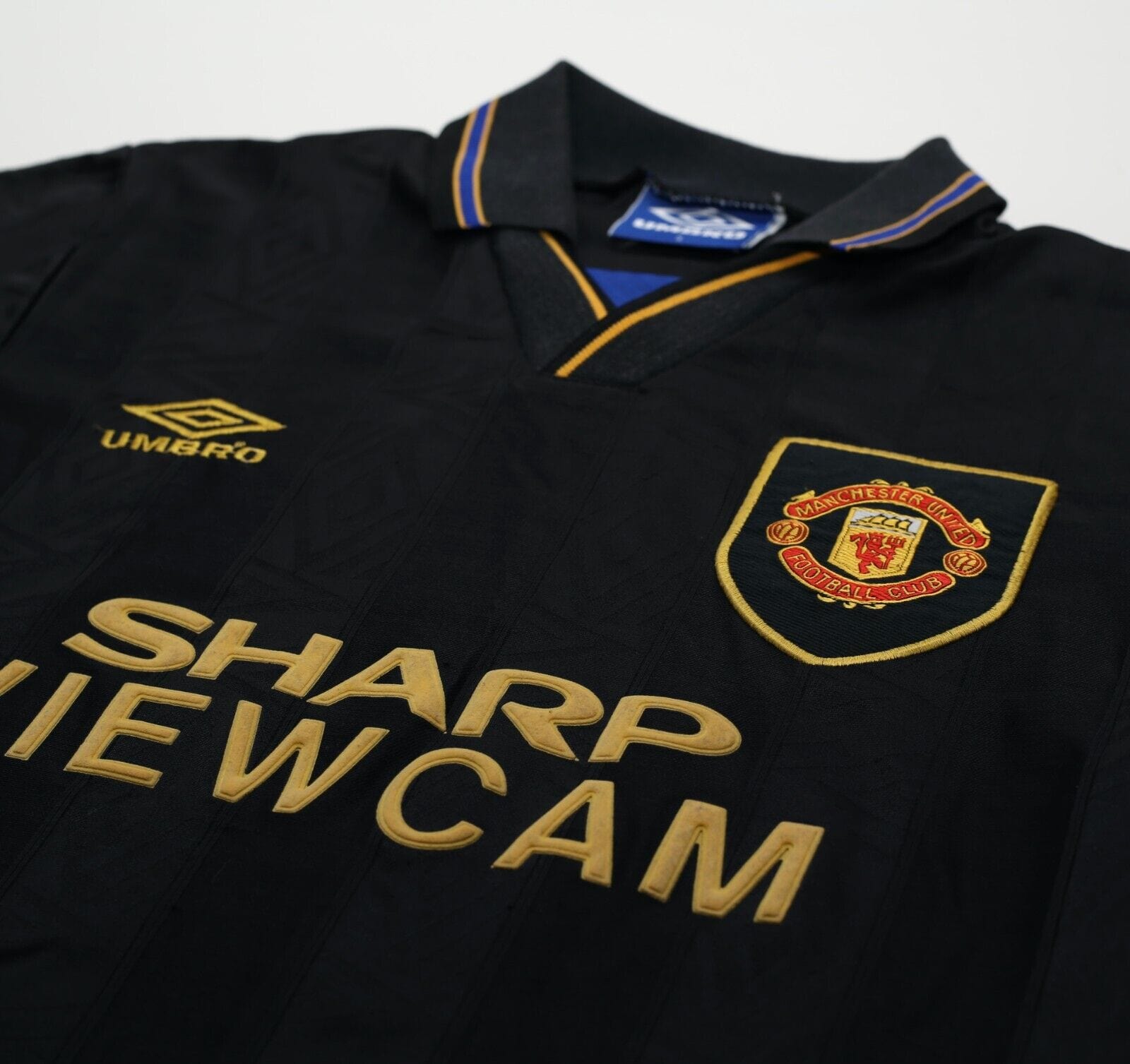 1993/95 CANTONA #7 Manchester United Vintage Umbro Away Football Shirt (S)