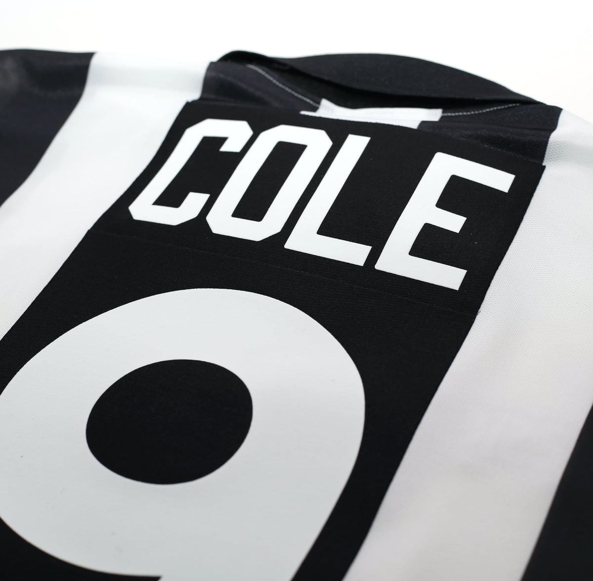 1993/95 COLE #9 Newcastle United Vintage Asics Football Shirt (L)