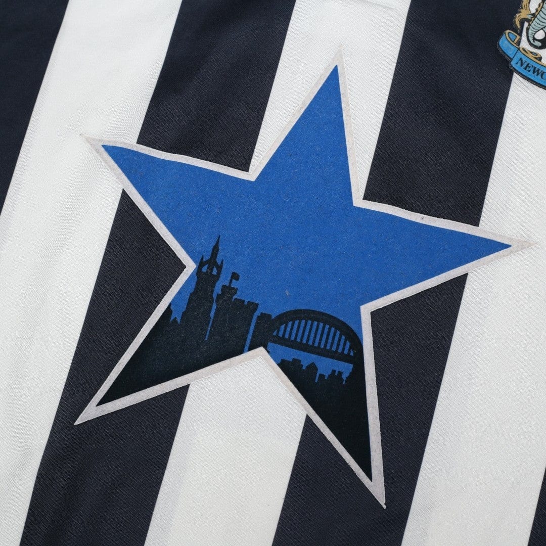 1993/95 Cole #9 Newcastle United Vintage Asics Home Football Shirt (L)