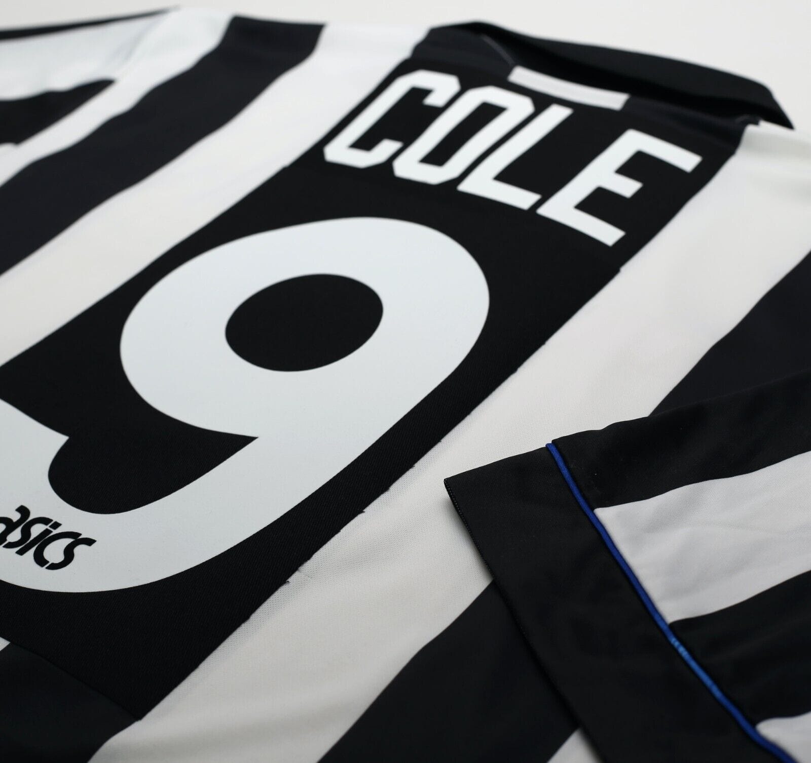 1993/95 COLE #9 Newcastle United Vintage Asics Home Football Shirt (XL)