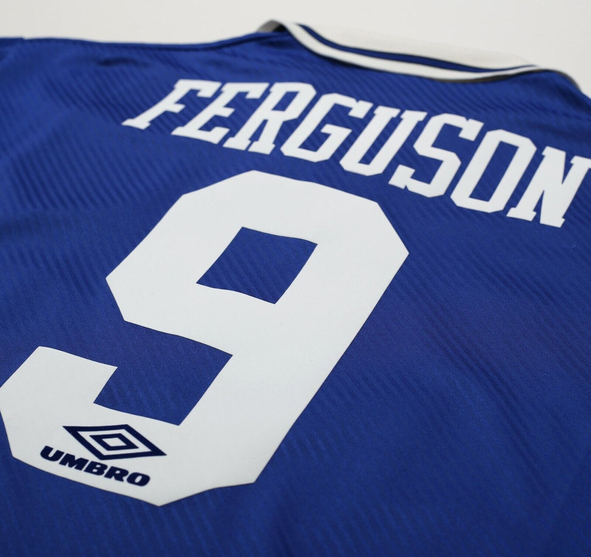 1993/95 FERGUSON #9 Everton Vintage Umbro Home Football Shirt (S)
