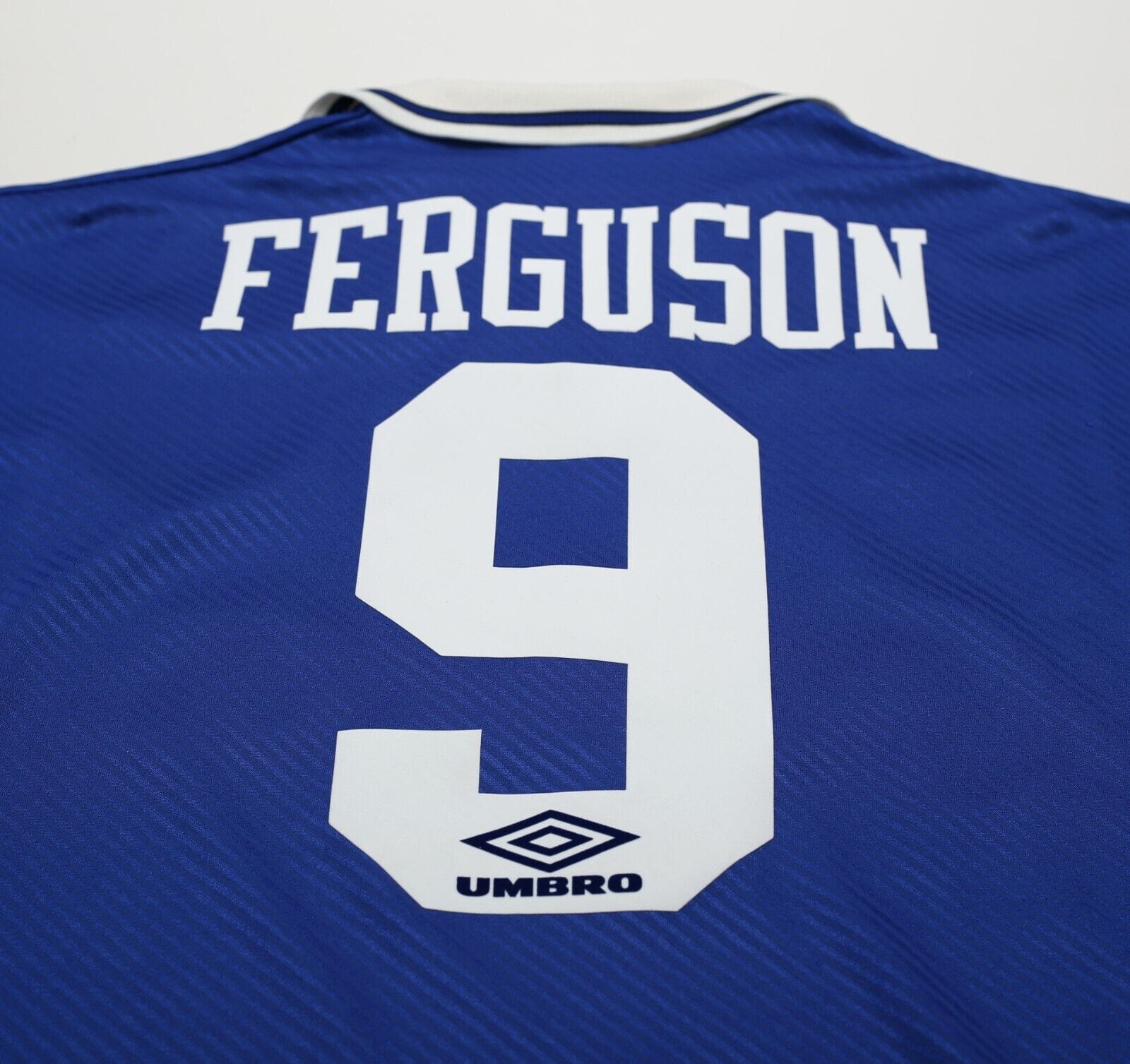 1993/95 FERGUSON #9 Everton Vintage Umbro Home Football Shirt (S)
