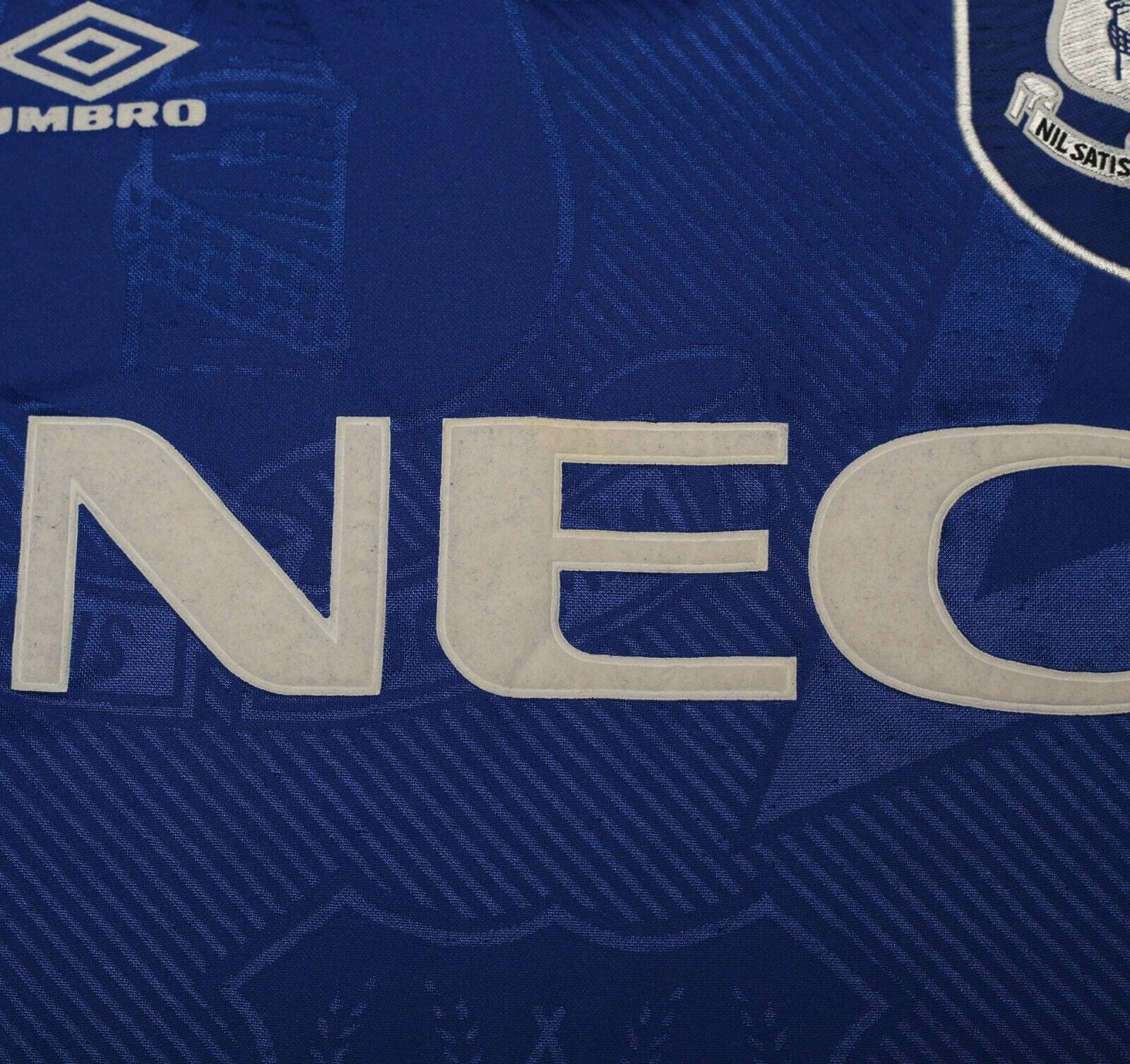 1993/95 FERGUSON #9 Everton Vintage Umbro Home Football Shirt (S)