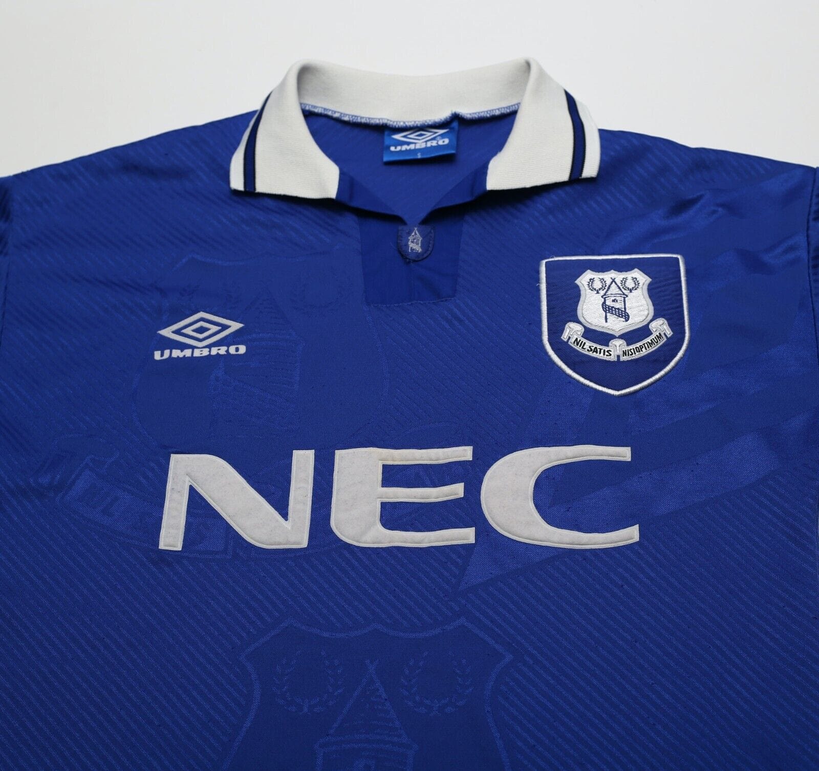 1993/95 FERGUSON #9 Everton Vintage Umbro Home Football Shirt (S)