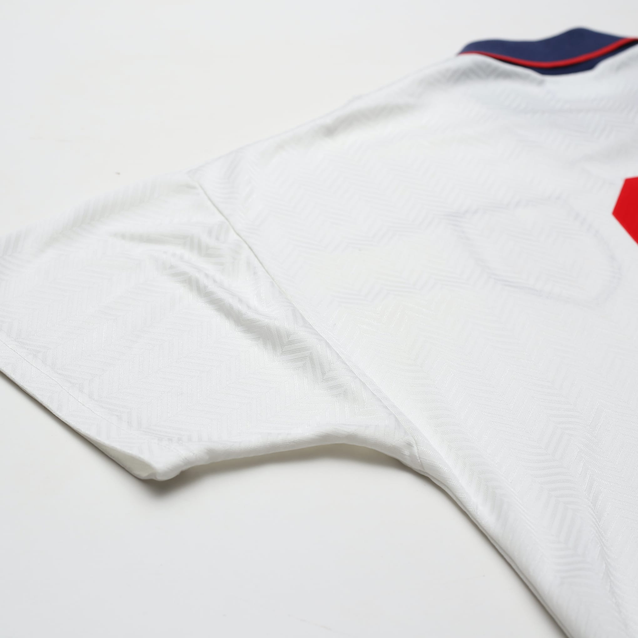 1993/95 Gascoigne #8 England Vintage Umbro Home Football Shirt (L)