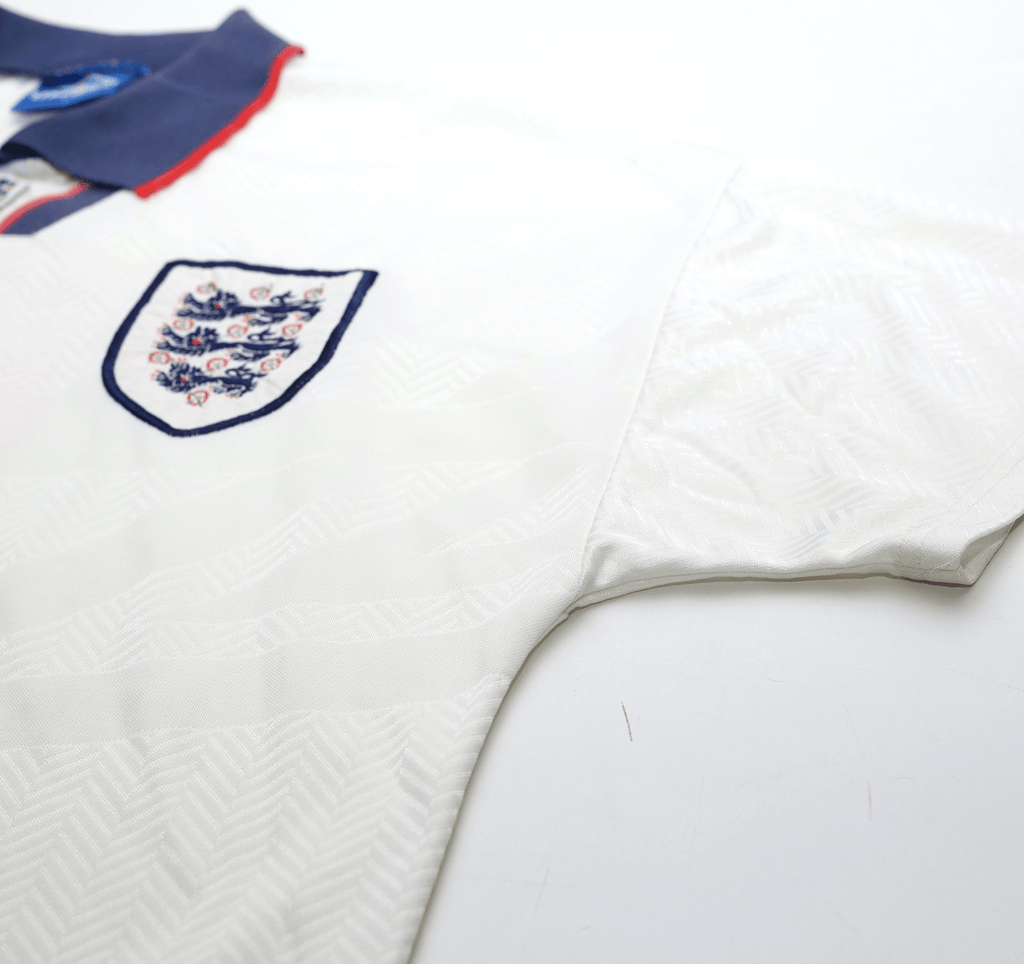 1993/95 GASCOIGNE #8 England Vintage Umbro Home Football Shirt (M)