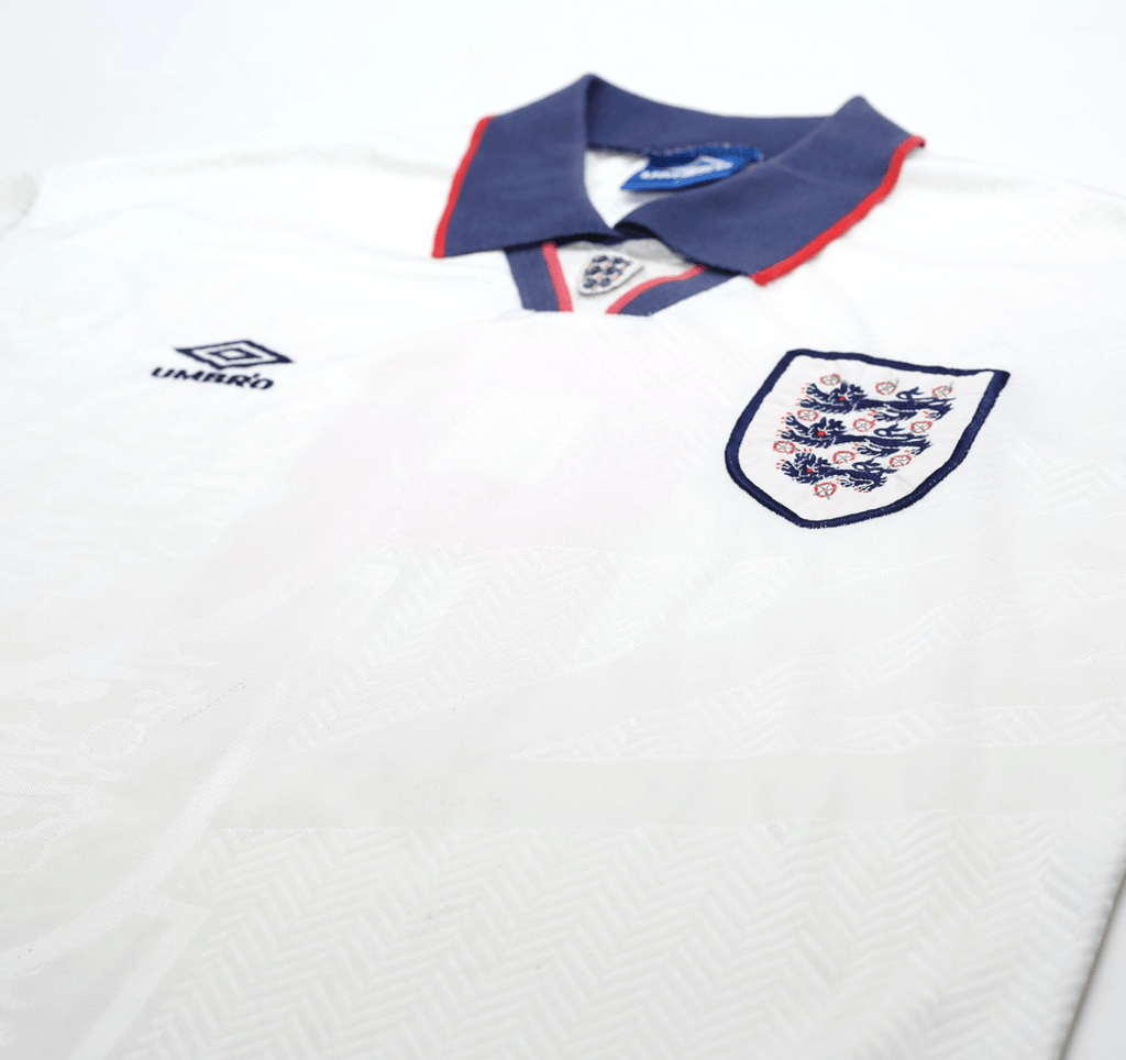 1993/95 GASCOIGNE #8 England Vintage Umbro Home Football Shirt (M)
