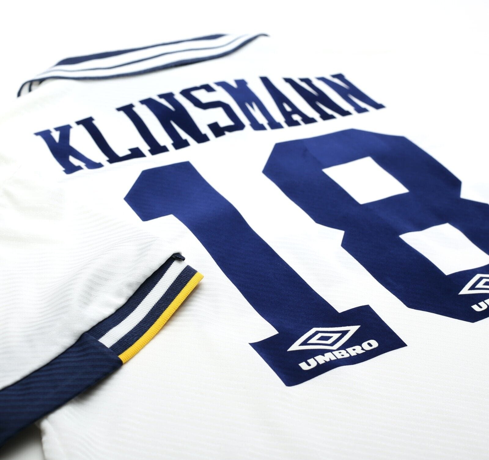 1993/95 KLINSMANN #18 Tottenham Hotspur Vintage Umbro Away Football Shirt (L)