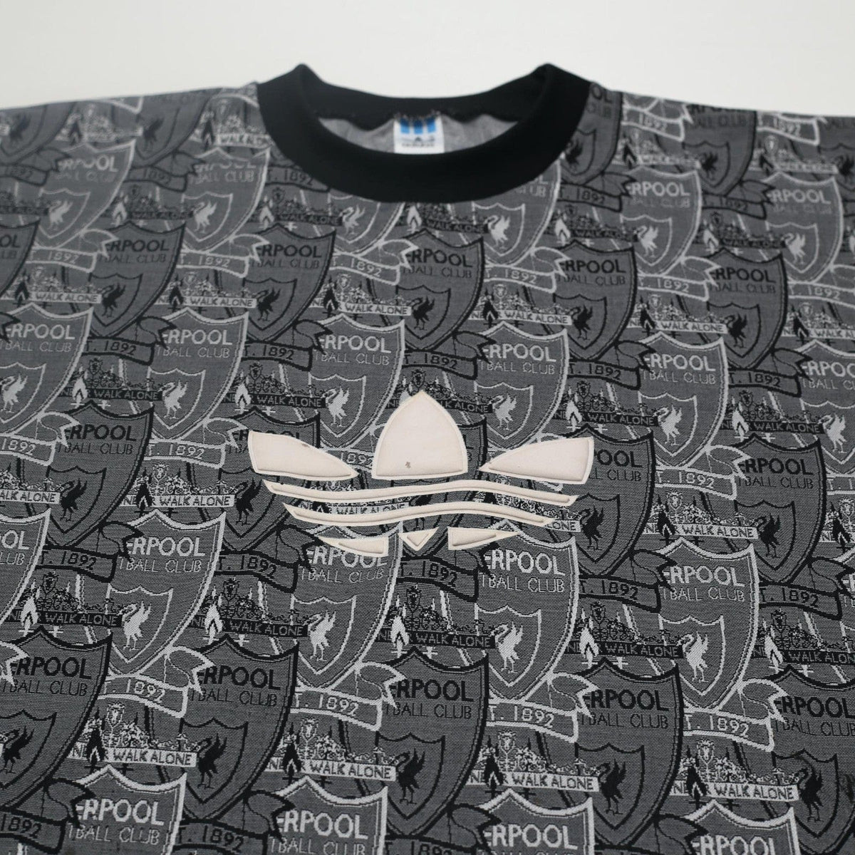 1993/95 Liverpool Vintage adidas Football Training Shirt (XL/XXL)