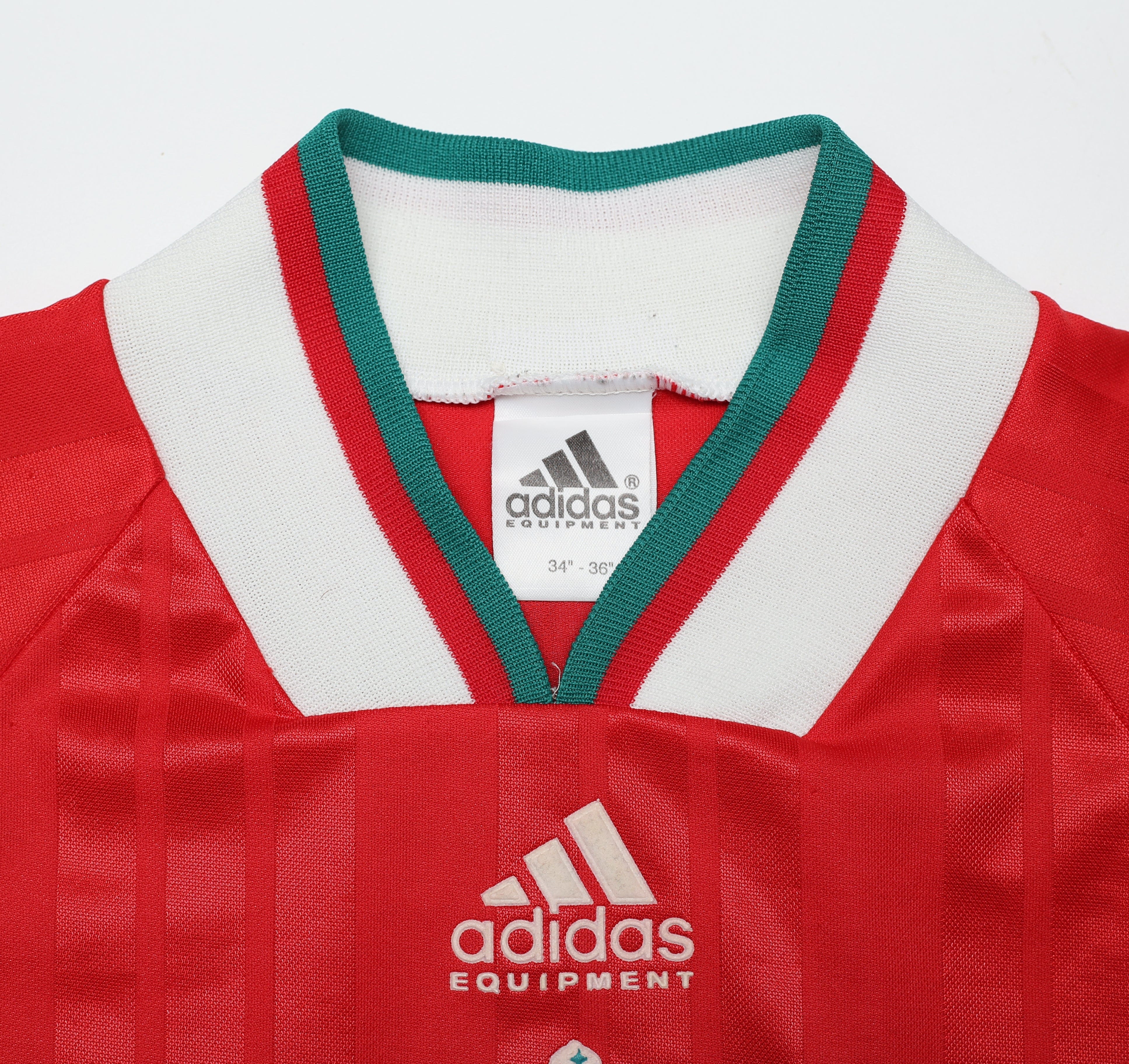 1993/95 McMANAMAN #17 Liverpool Vintage adidas Home Football Shirt (S) 34/36