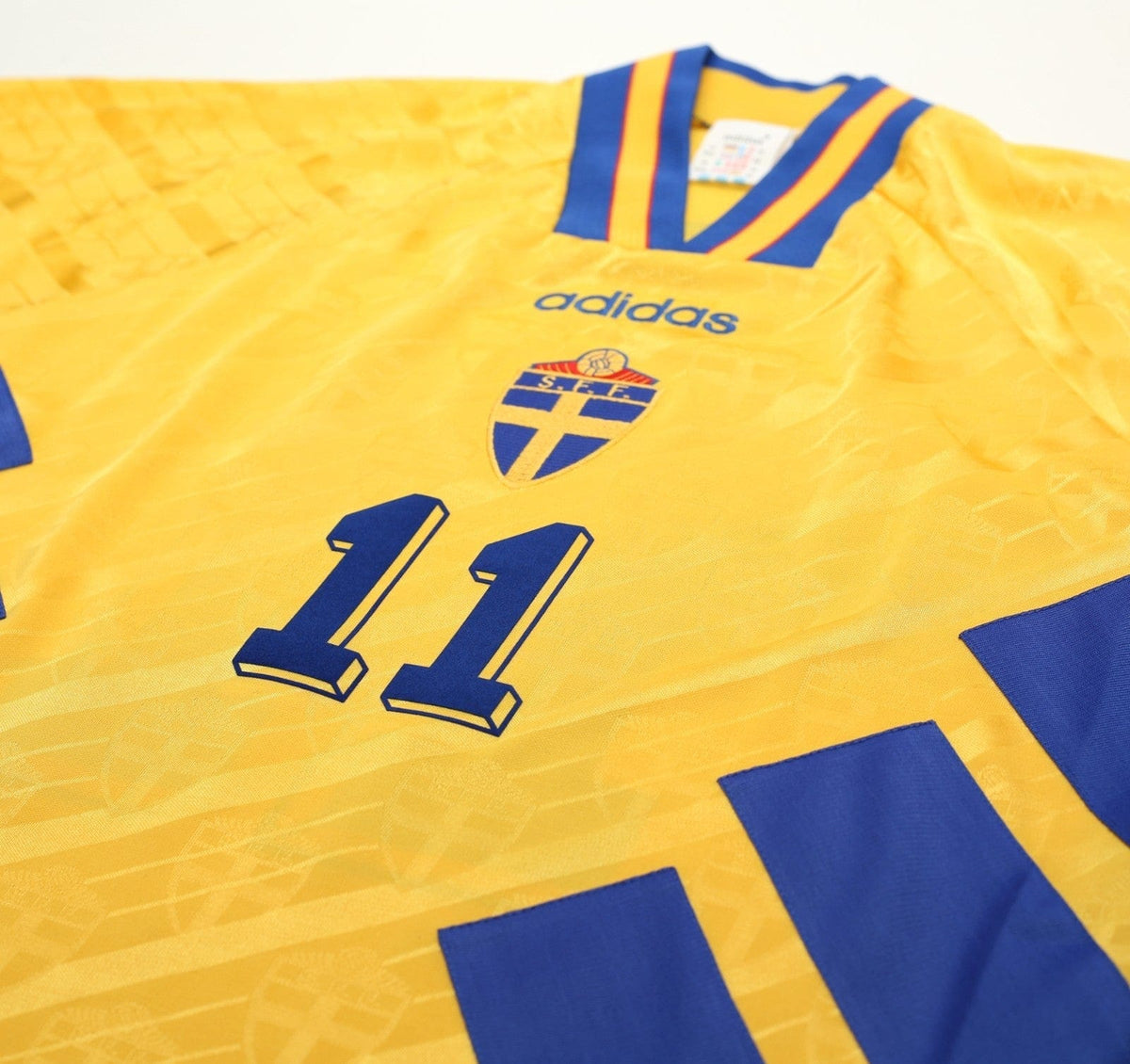 1994/95 BROLIN #11 Sweden Vintage adidas WC 94 Home Football Shirt (M)