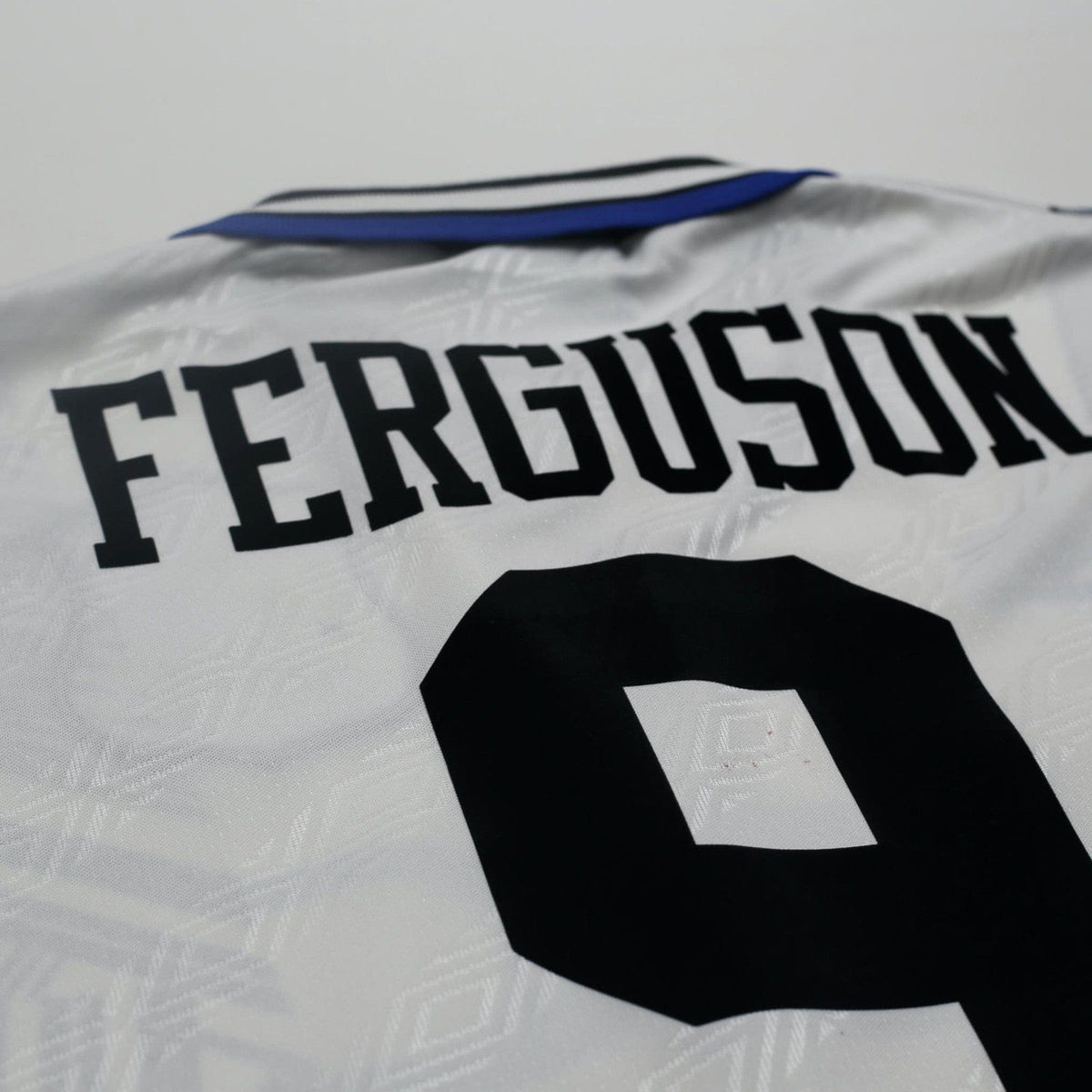 1994/95 Ferguson #9 Everton Vintage Umbro Away Football Shirt (L)