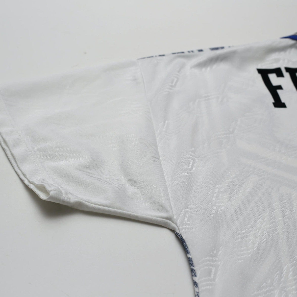 1994/95 Ferguson #9 Everton Vintage Umbro Away Football Shirt (L)