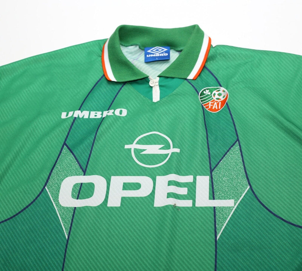 1994/95 IRELAND Vintage Umbro Home Football Shirt Jersey (L)