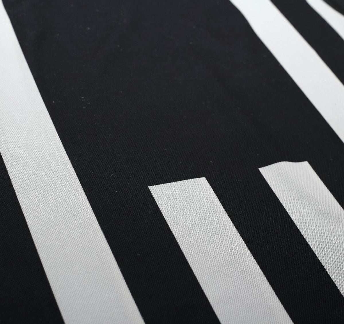 1994/95 JUVENTUS  Vintage Kappa Home Football Shirt (L)