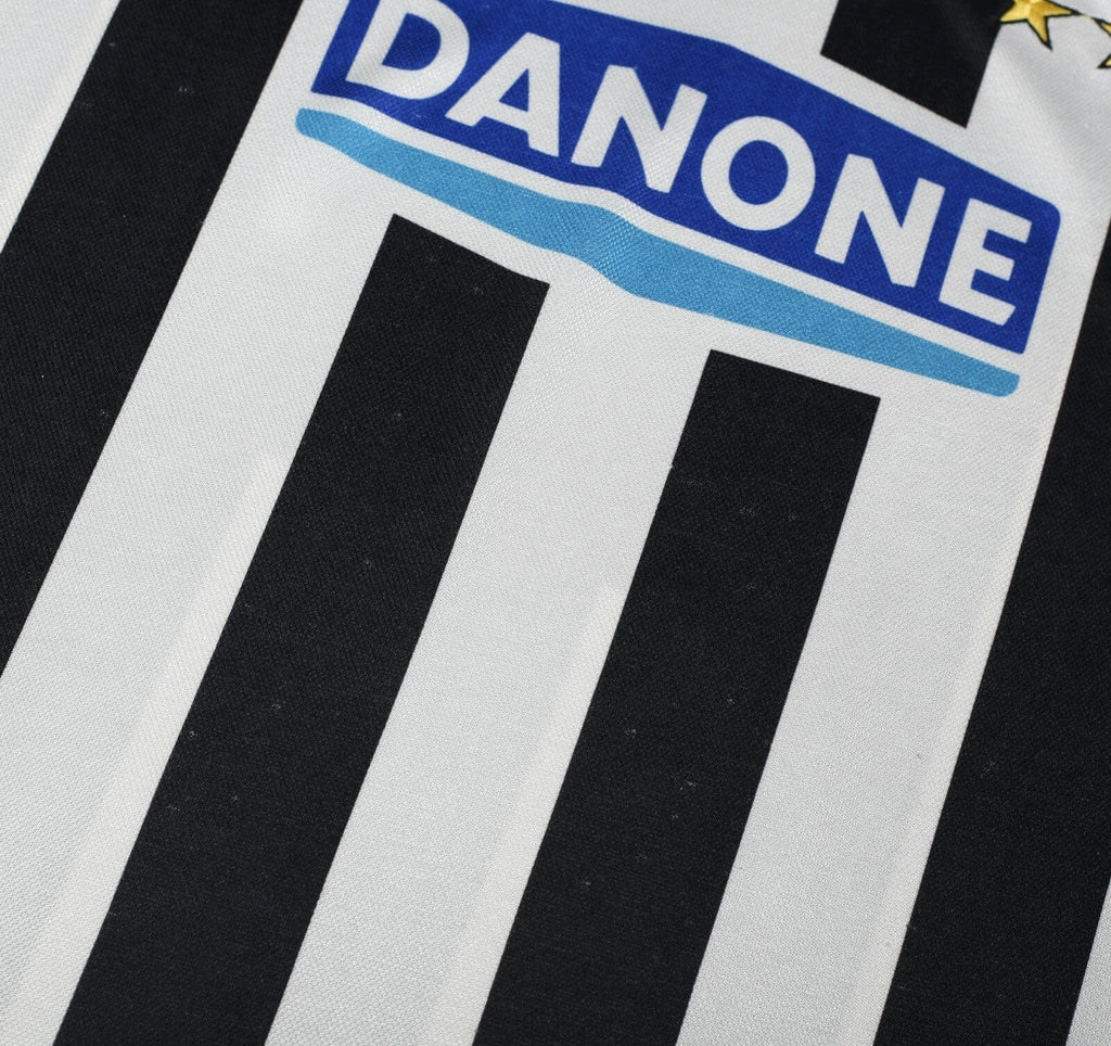 1994/95 JUVENTUS  Vintage Kappa Home Football Shirt (L)