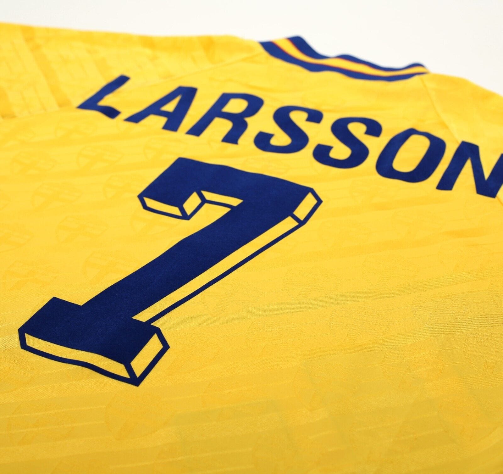 1994/95 LARSSON #7 Sweden Vintage adidas WC 94 Home Football Shirt (L)