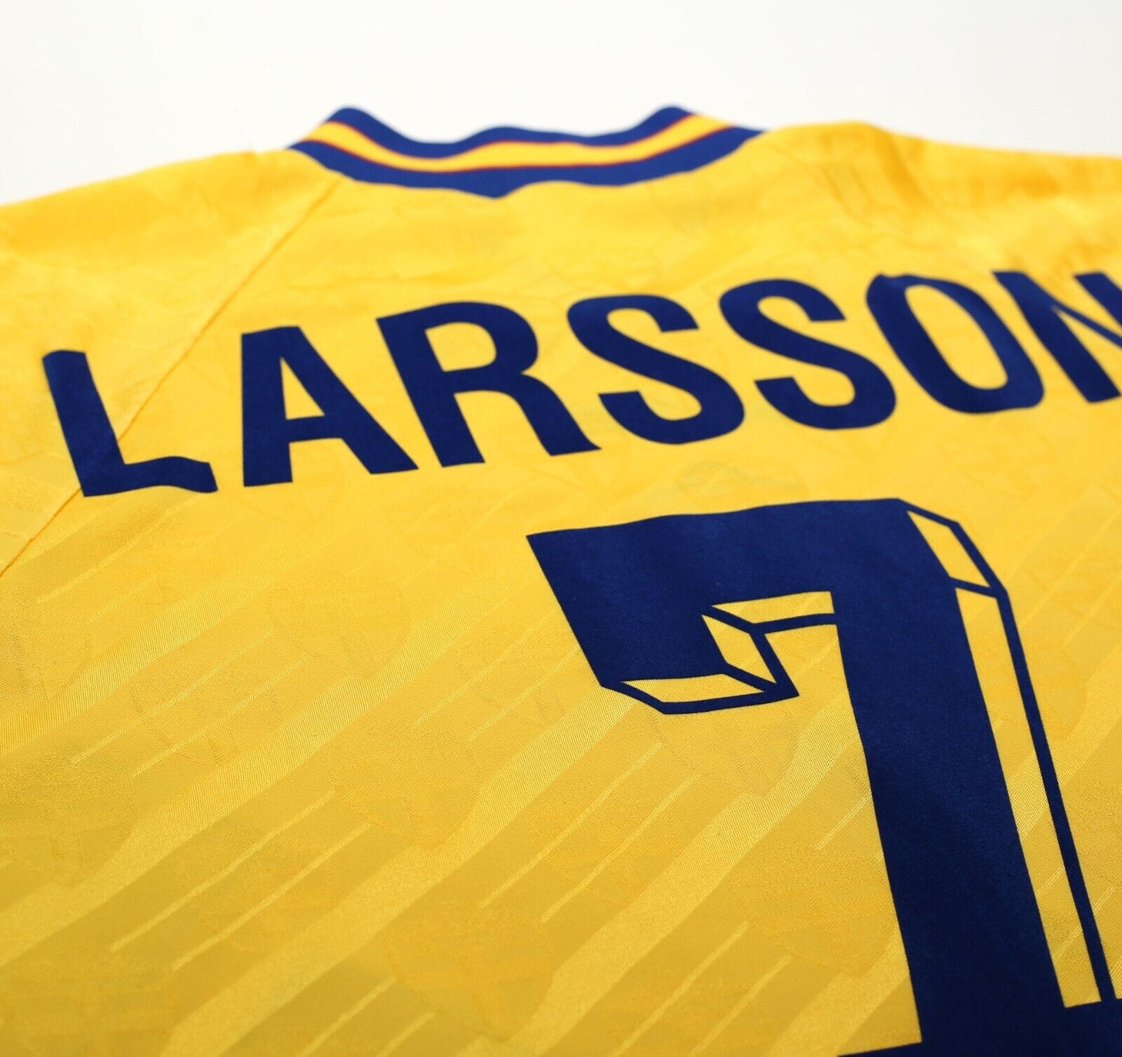 1994/95 LARSSON #7 Sweden Vintage adidas WC 94 Home Football Shirt (L)