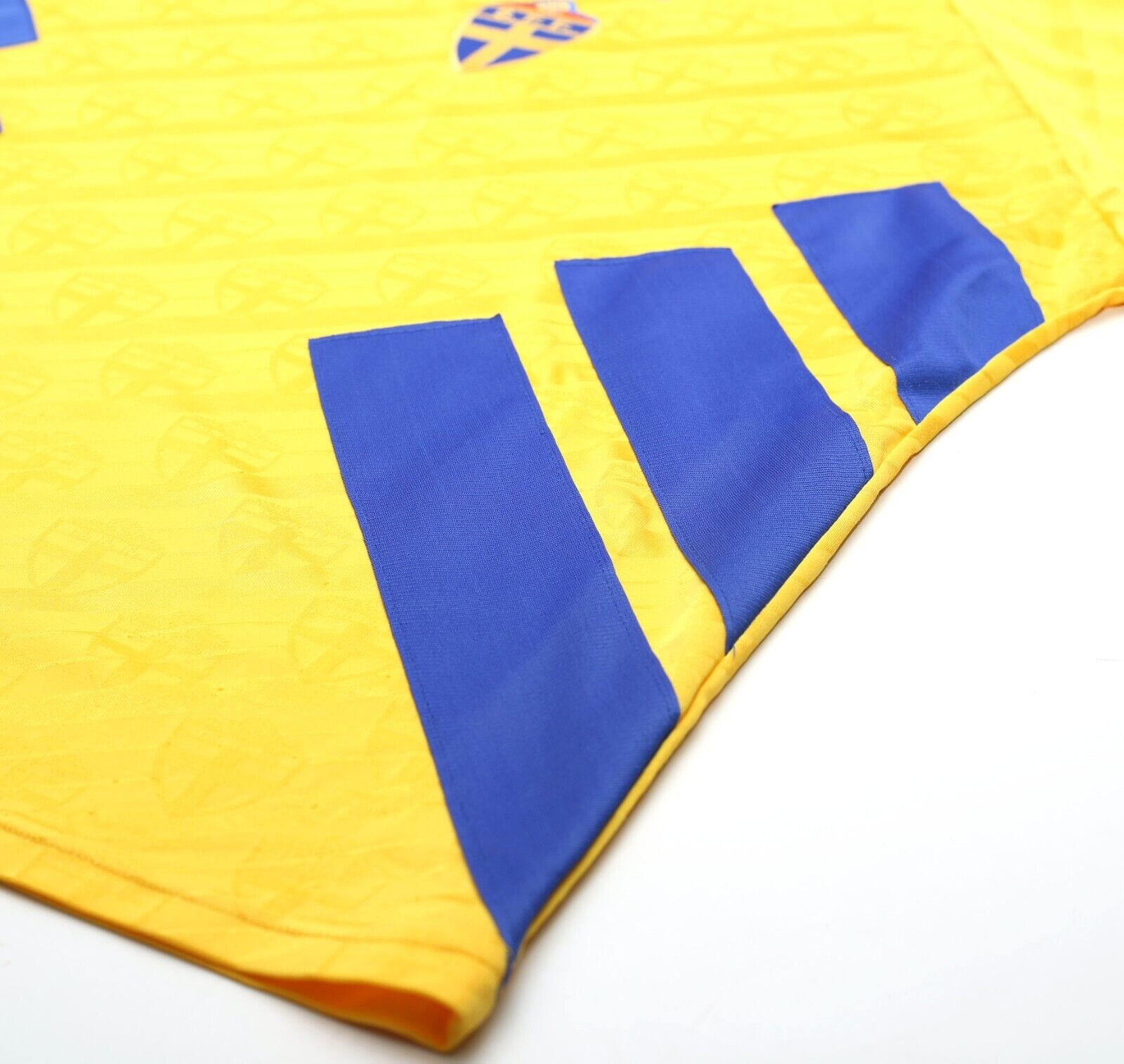 1994/95 SWEDEN Vintage adidas WC 94 Home Football Shirt (L) Larsson Era