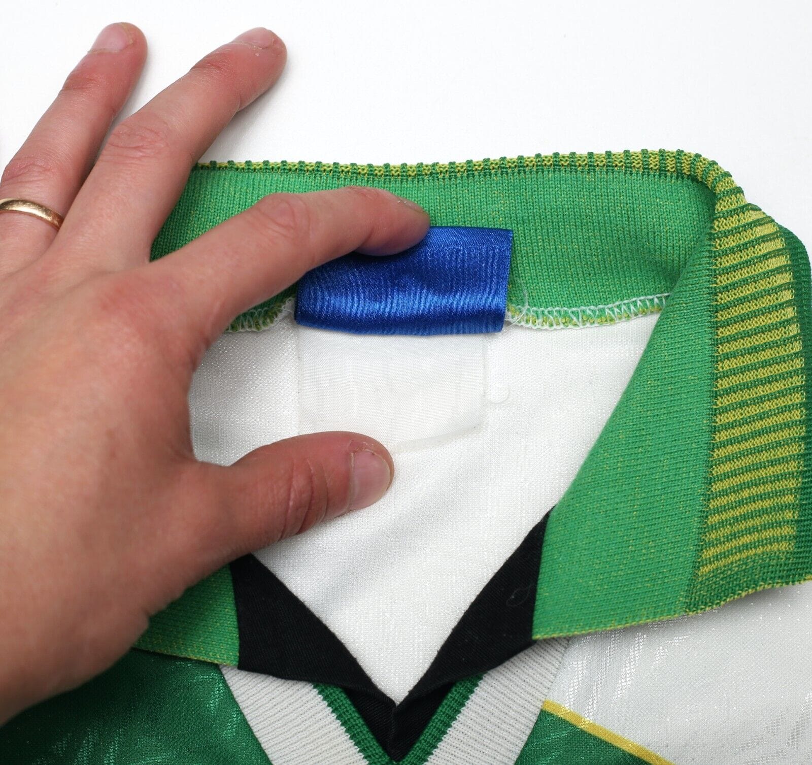 1994/95 VAN HOOIJDONK #9 Celtic Vintage Umbro Third Football Shirt (L)