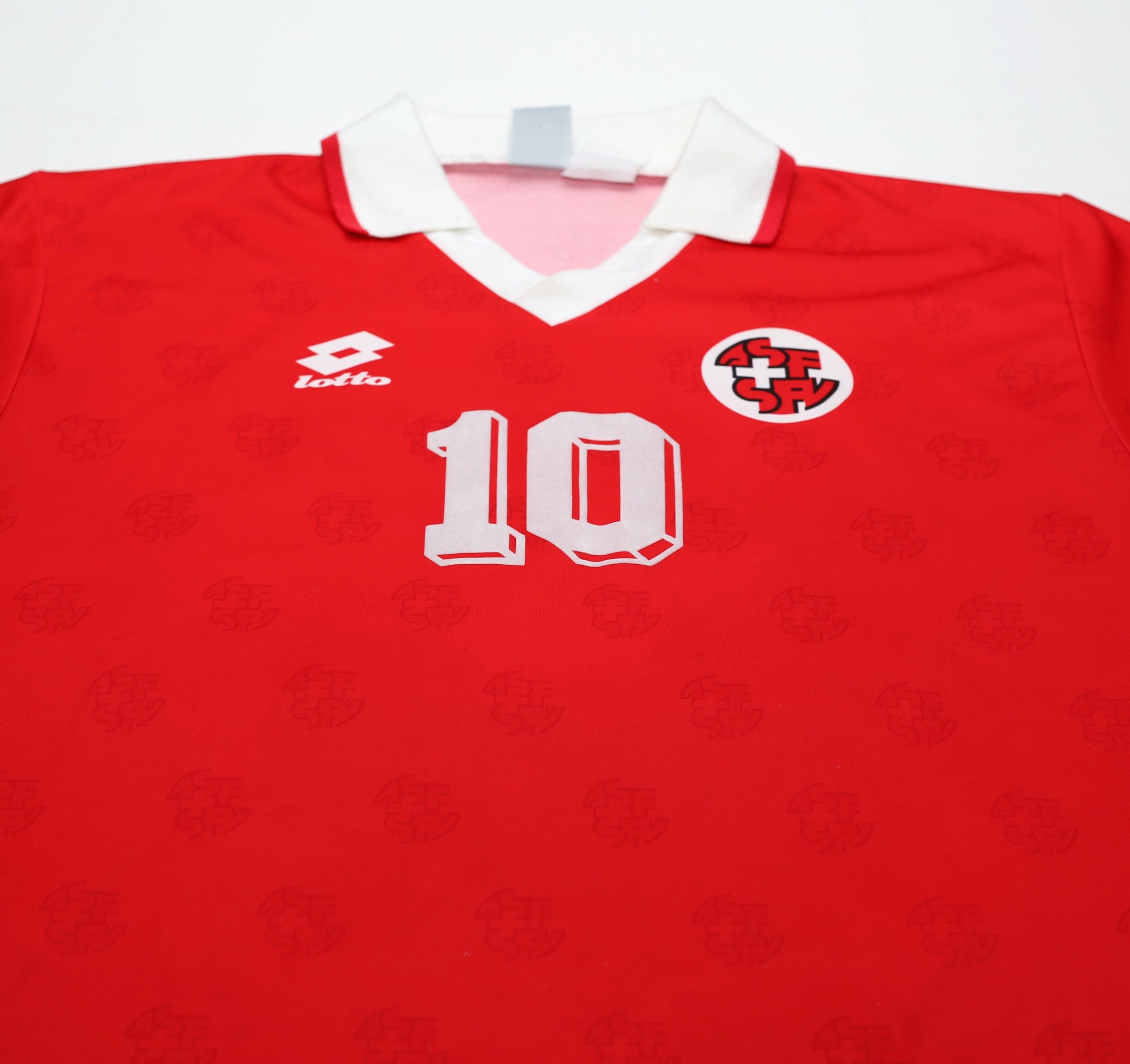 1994/96 #10 SWITZERLAND Vintage Lotto Home Football Shirt (L)