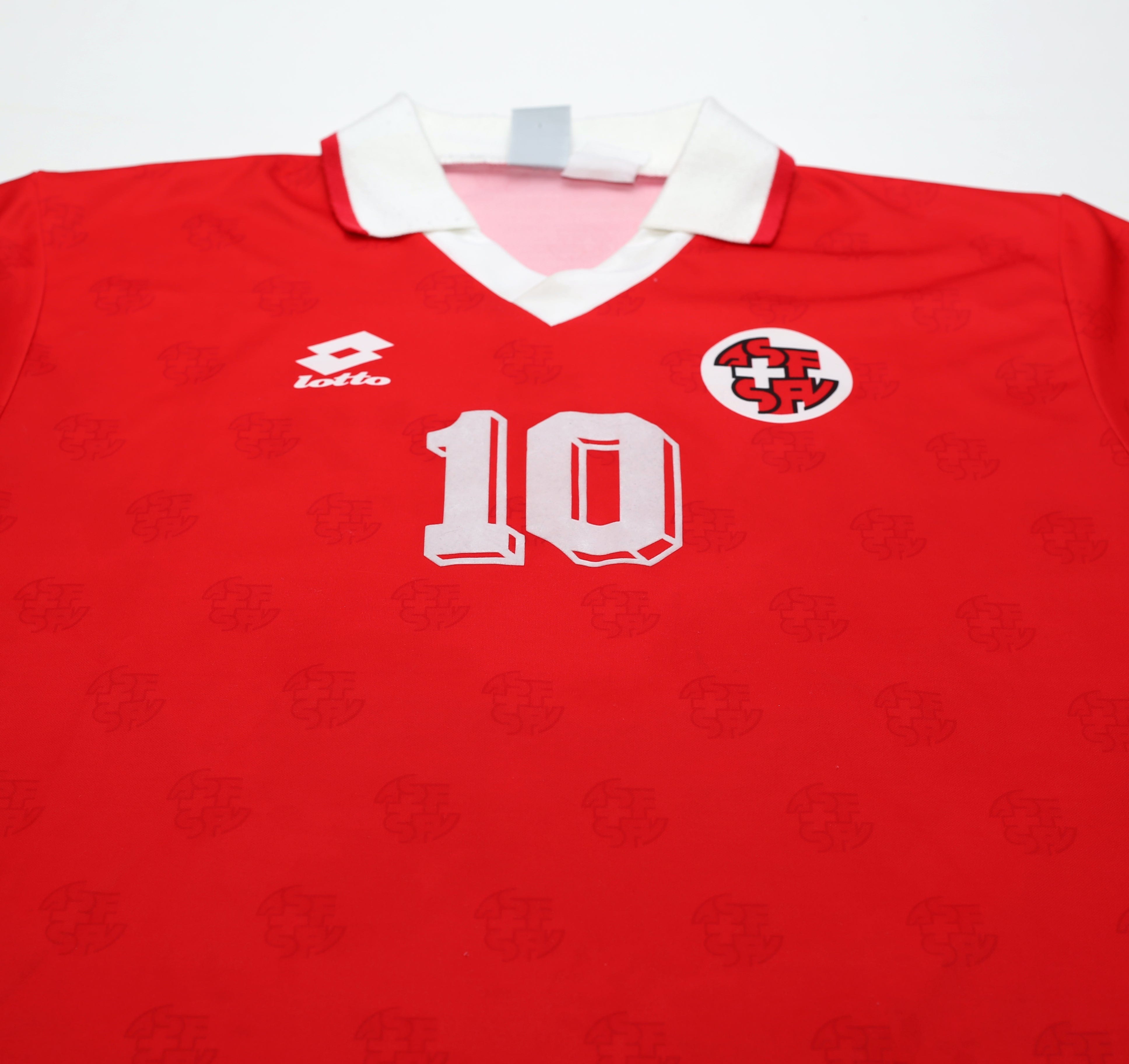 1994/96 #10 SWITZERLAND Vintage Lotto Home Football Shirt (L)
