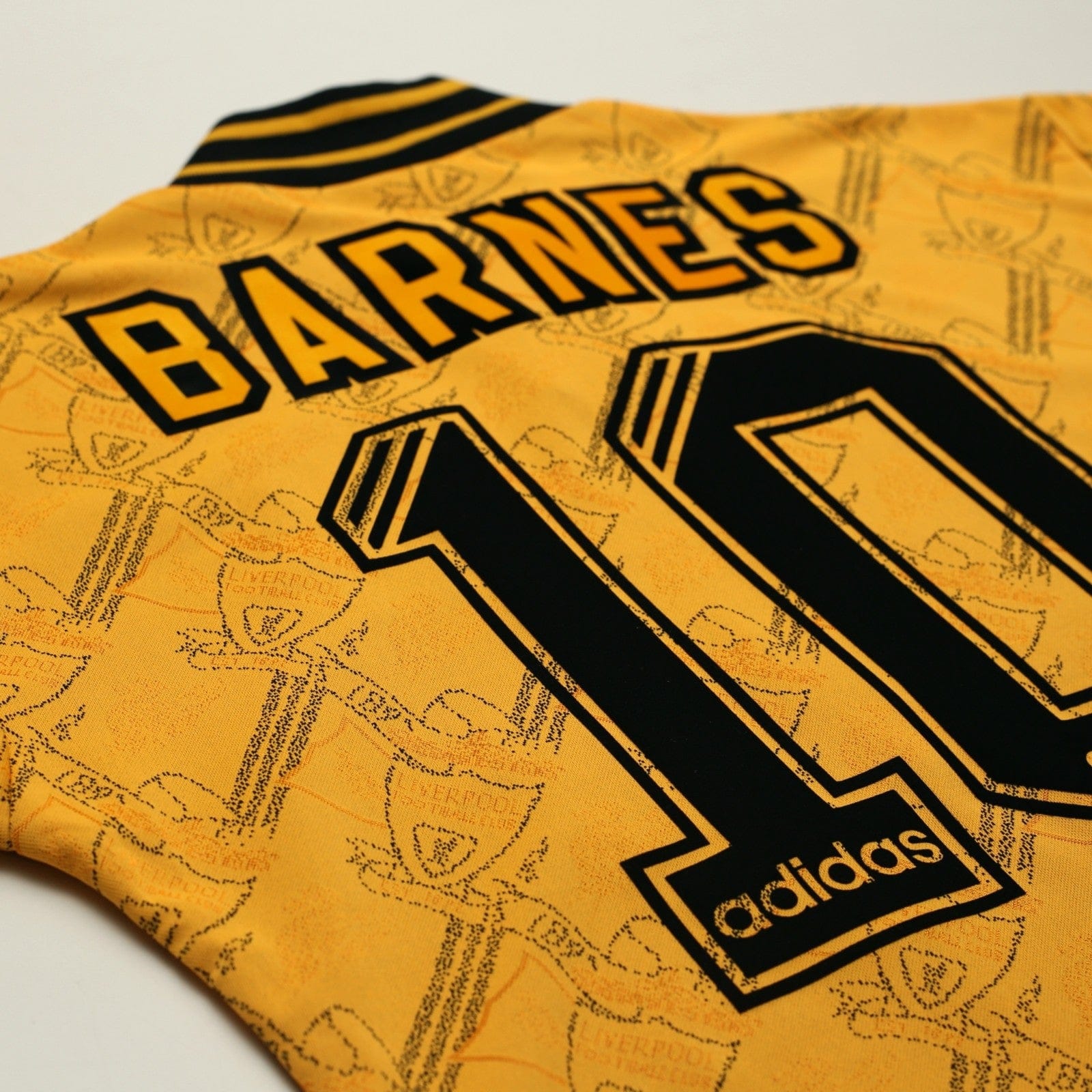 1994/96 Barnes #10 Liverpool Vintage adidas Third Football Shirt (S)