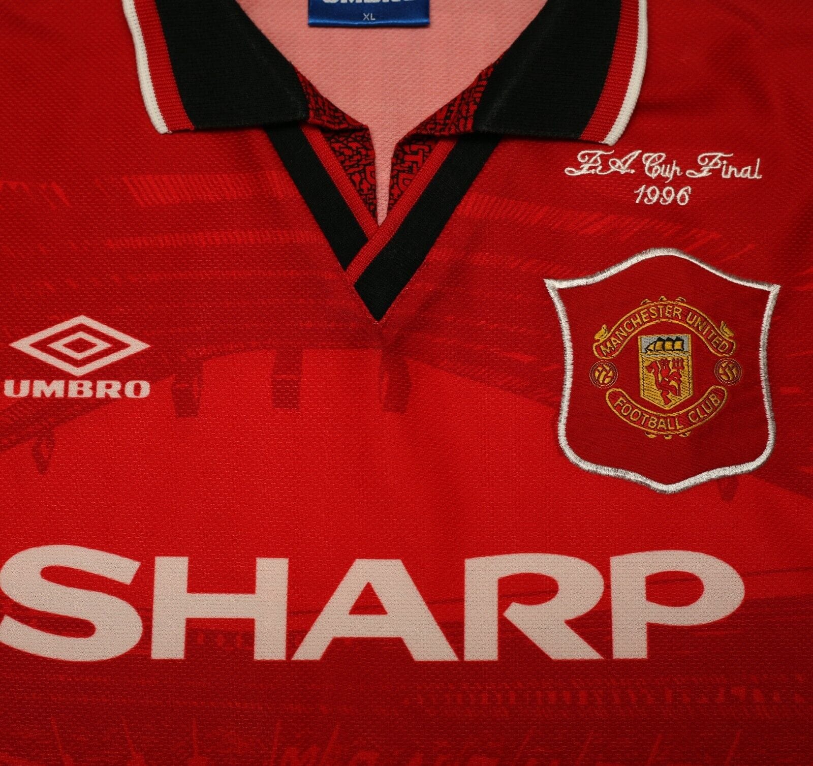 1994/96 CANTONA #7 Manchester United Vintage Umbro FA Cup 96 Football Shirt (XL)