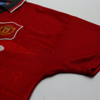 1994/96 Cantona #7 Manchester United Vintage Umbro Football Shirt (L)