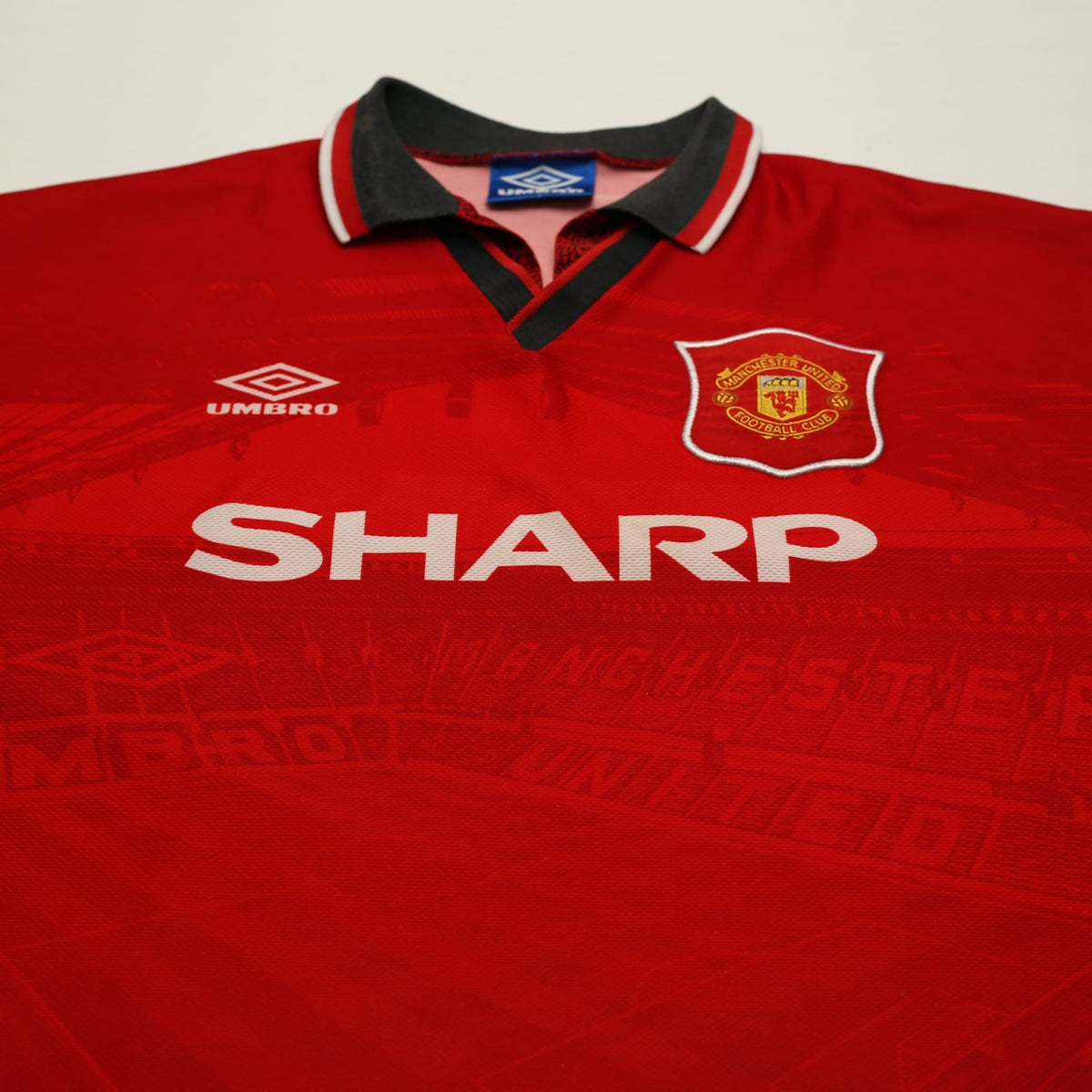 1994/96 Cantona #7 Manchester United Vintage Umbro Football Shirt (L)