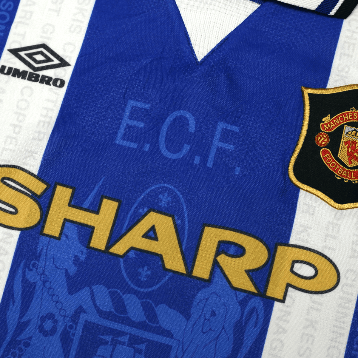 1994/96 Cantona #7 Manchester United Vintage Umbro Third Football Shirt (L)