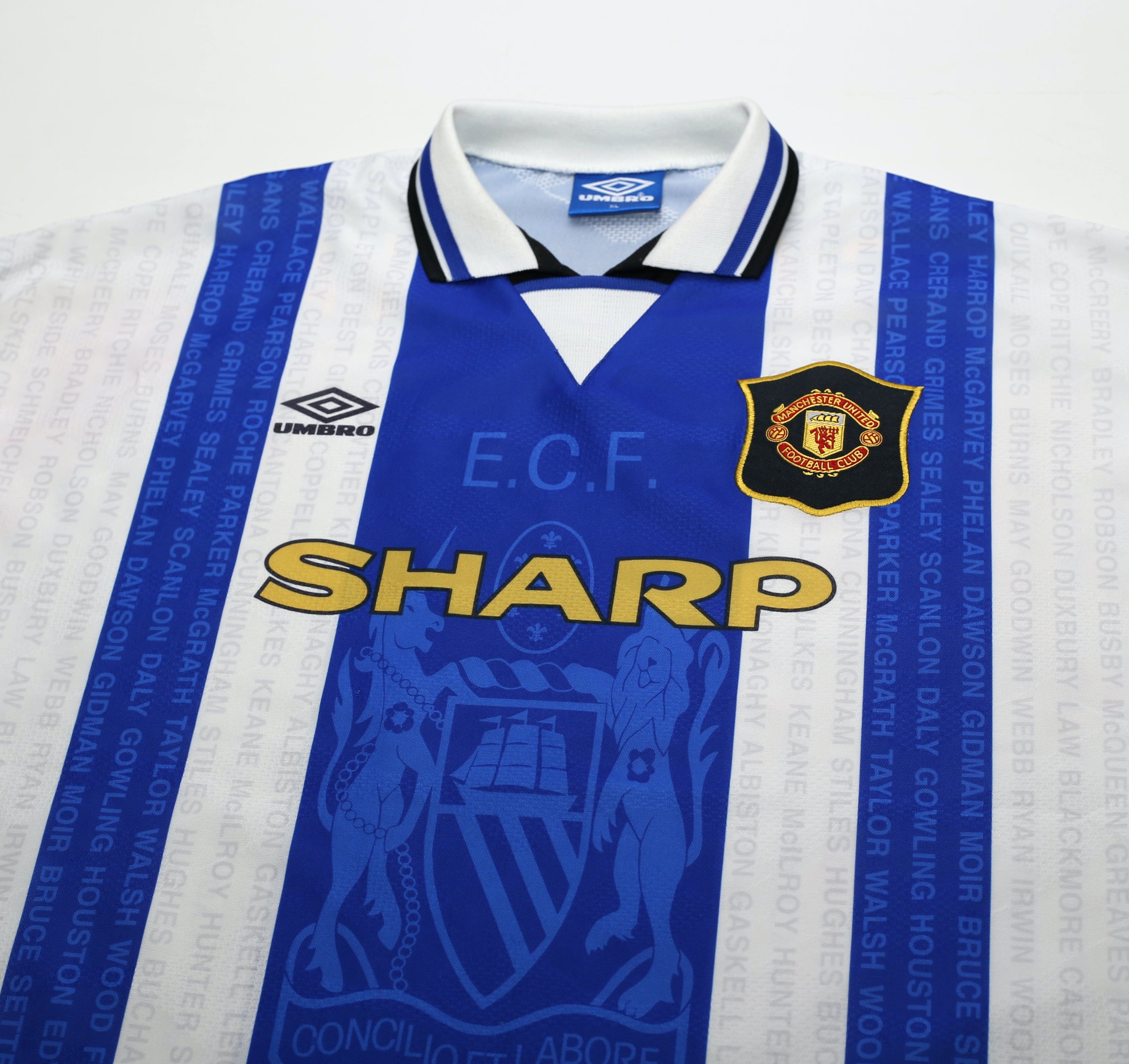 1994/96 Cantona #7 Manchester United Vintage Umbro Third Football Shirt (XL)