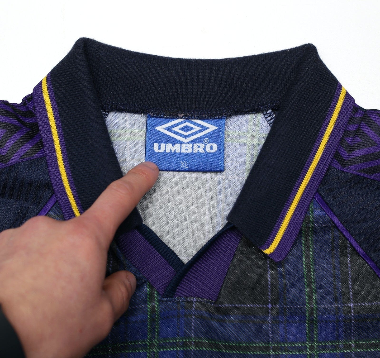 1994/96 McCOIST #9 Scotland Vintage Umbro Home Football Shirt (L/XL) Euro 96
