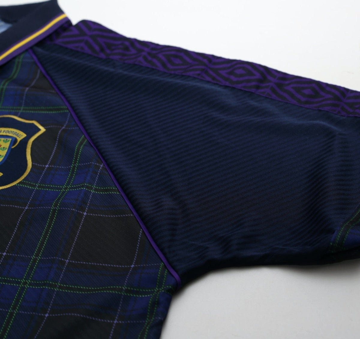 1994/96 McCOIST #9 Scotland Vintage Umbro Home Football Shirt (L/XL) Euro 96